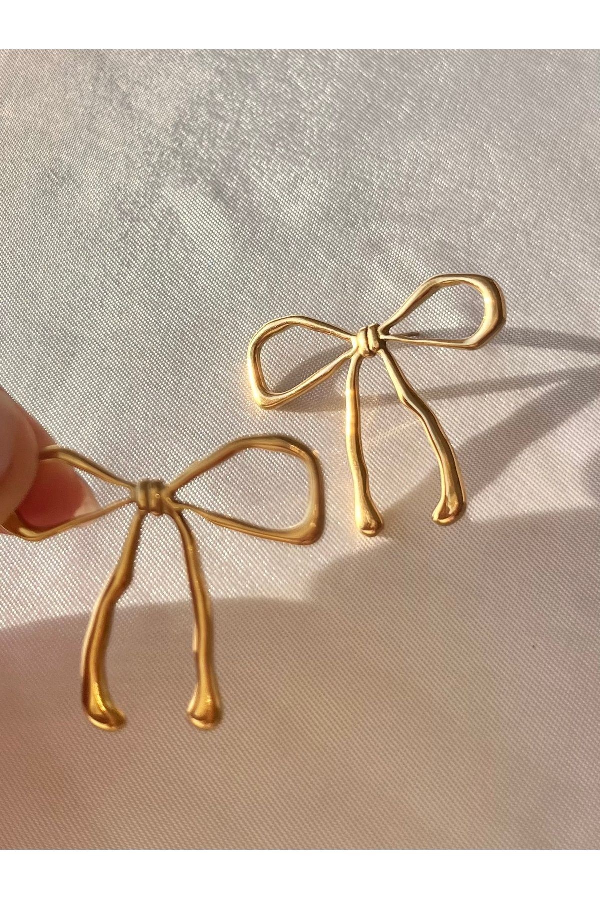 Paslanmaz Çelik Gold Kurdele Model Antialerjenik Küpe Modeli