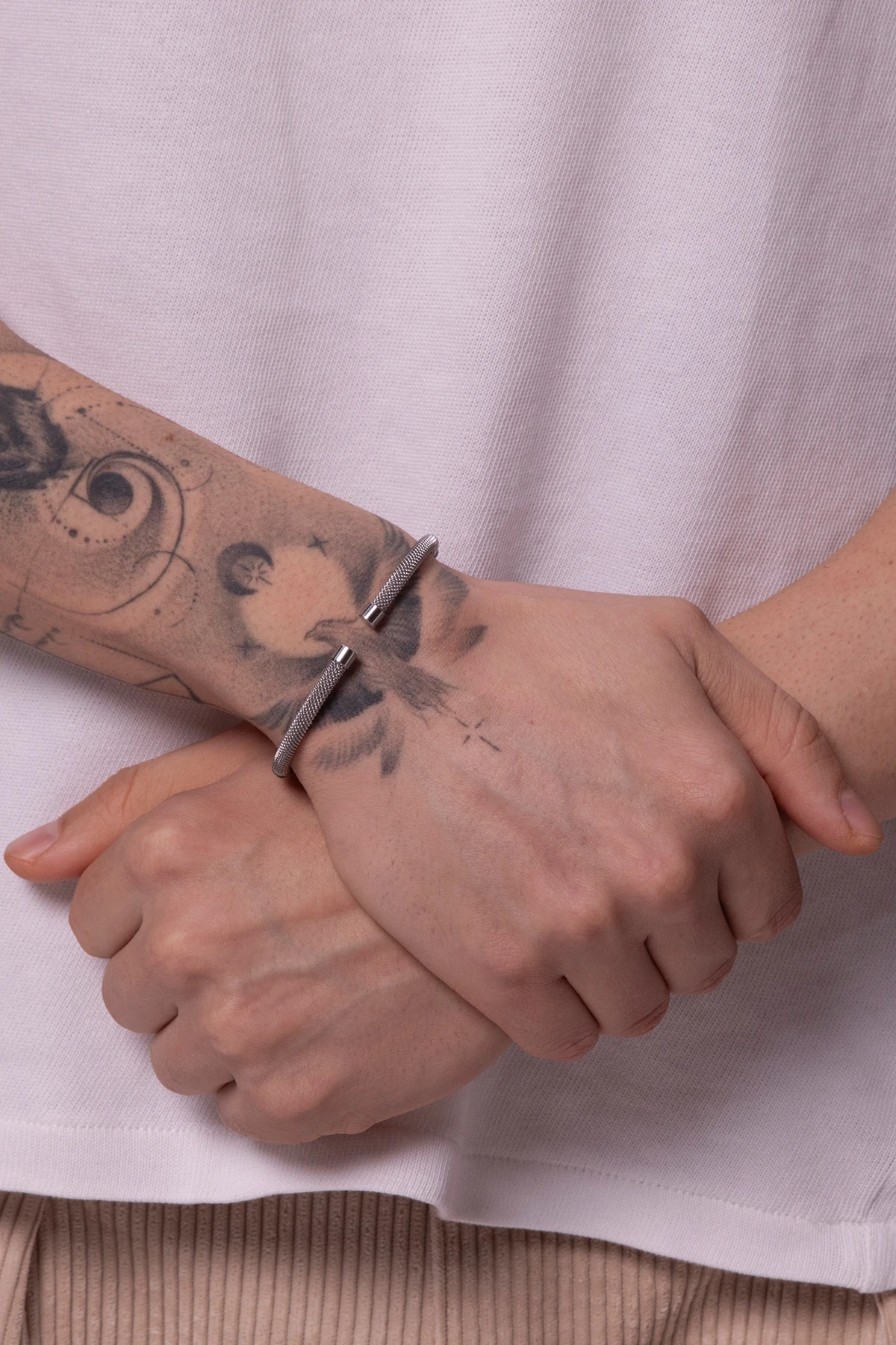 Erkek Gümüş Renk Silindir Hasır Paslanmaz Çelik Kelepçe Bileklik