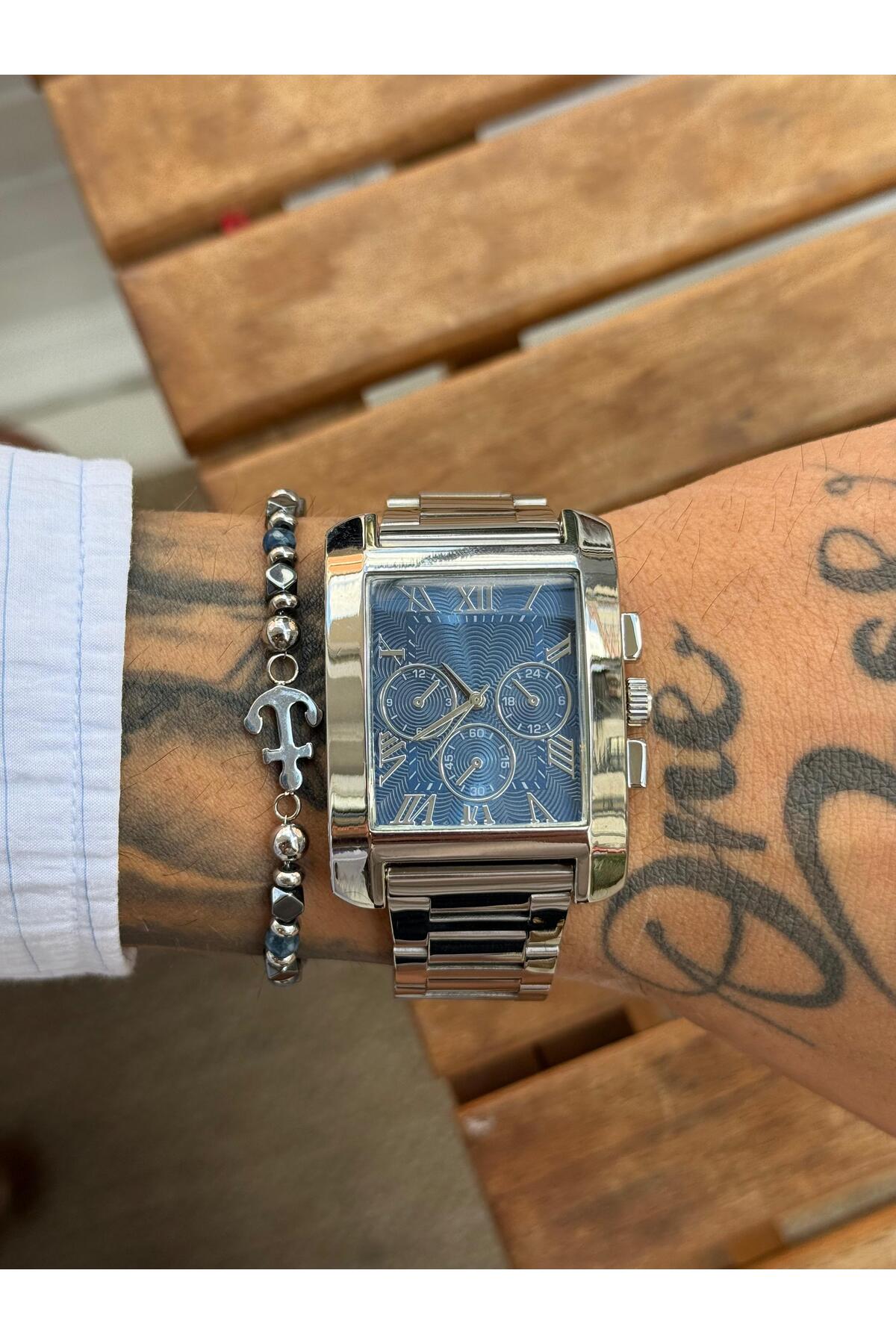 Dikdörtgen Kasa,Gümüş Metal Kordon, Lacivert Kadran, Roma İndeksli Erkek Kol Saati