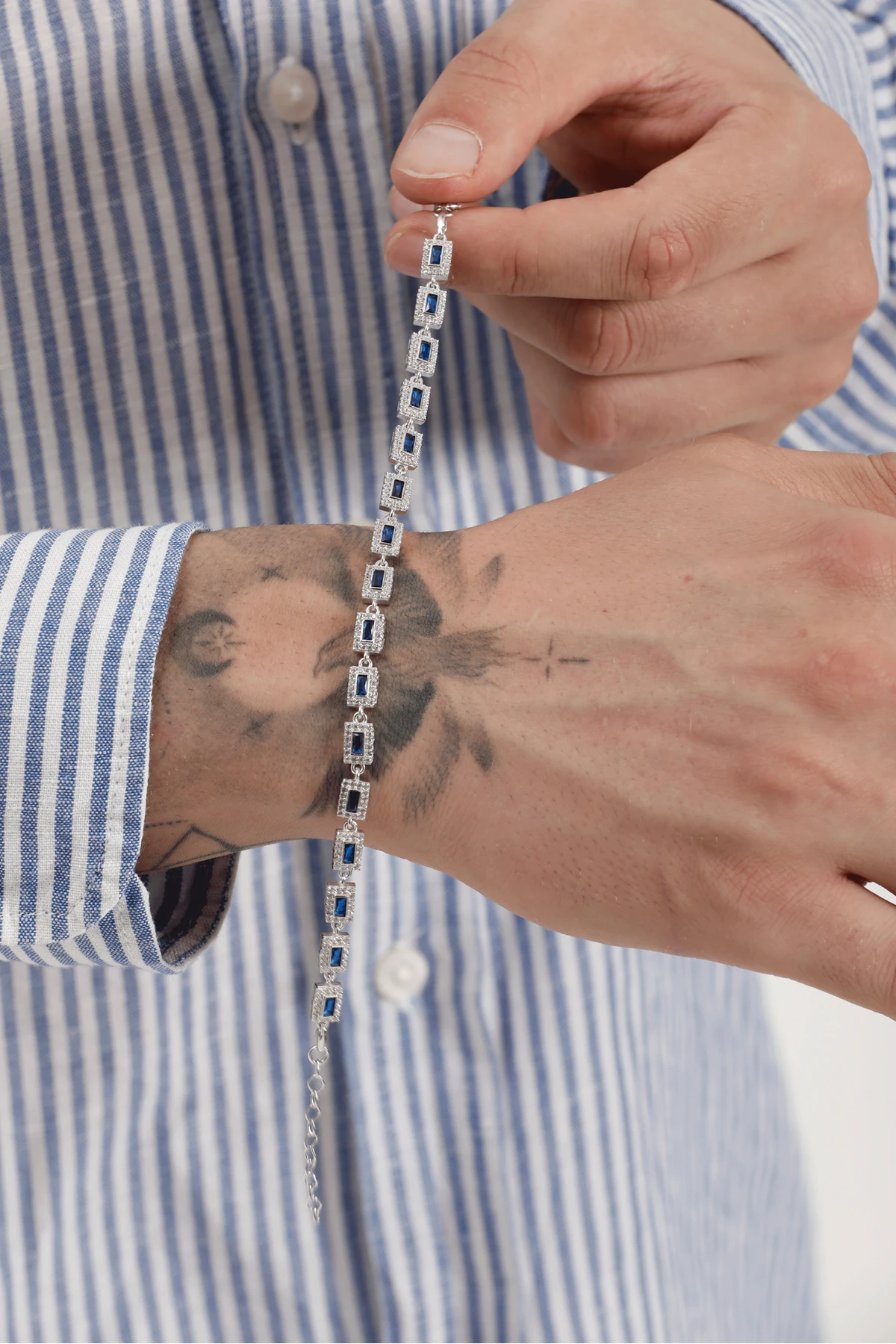 Irmo 925 Ayar Gümüş Lacivert Baget Taşlı Erkek Bileklik – Parlak Zirkon Çevreli