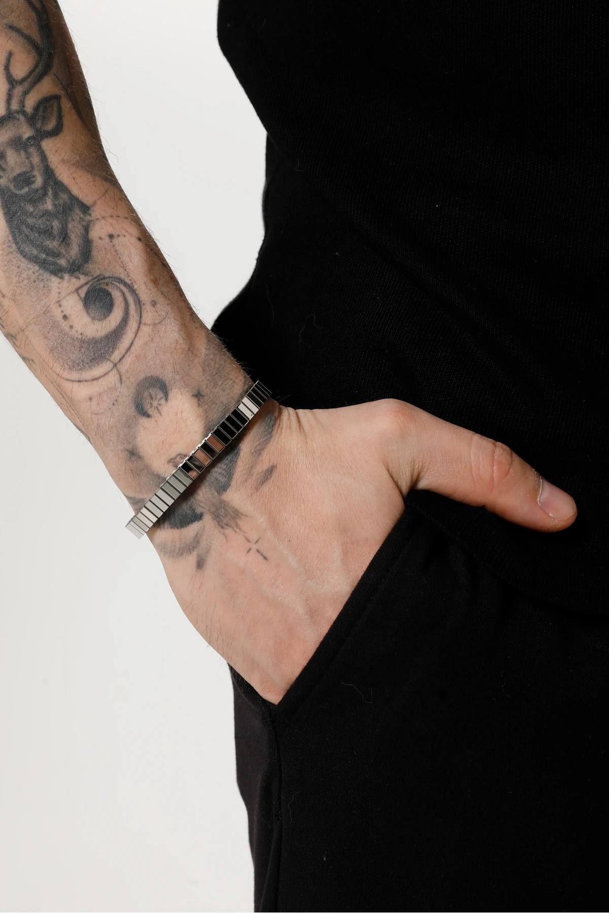 Erkek Gümüş Renk Yaylı Kelepçe Bileklik