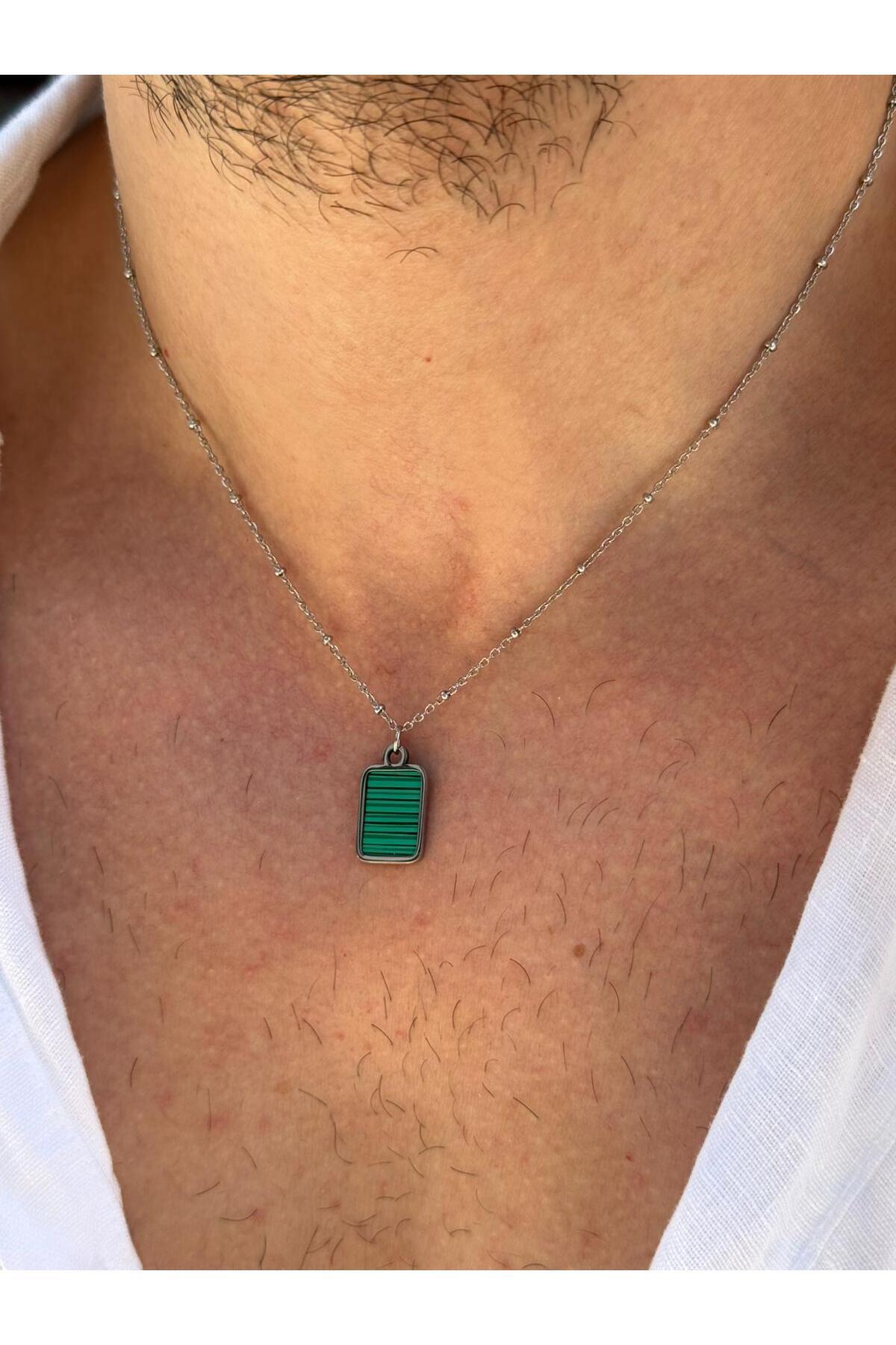 Atani Erkek Yeşil Doğal Taş Uçlu Çelik Kolye