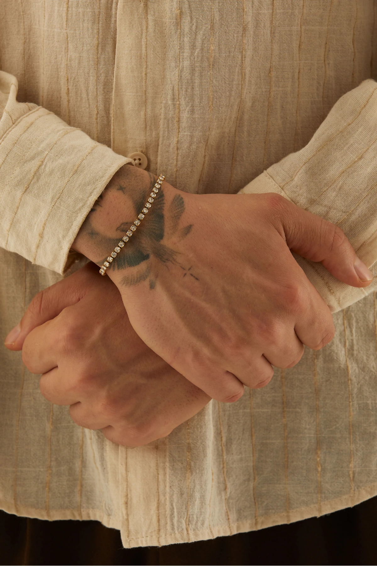 Erkek Altın Renk Zirkon Taşlı Çelik Su Yolu Bileklik