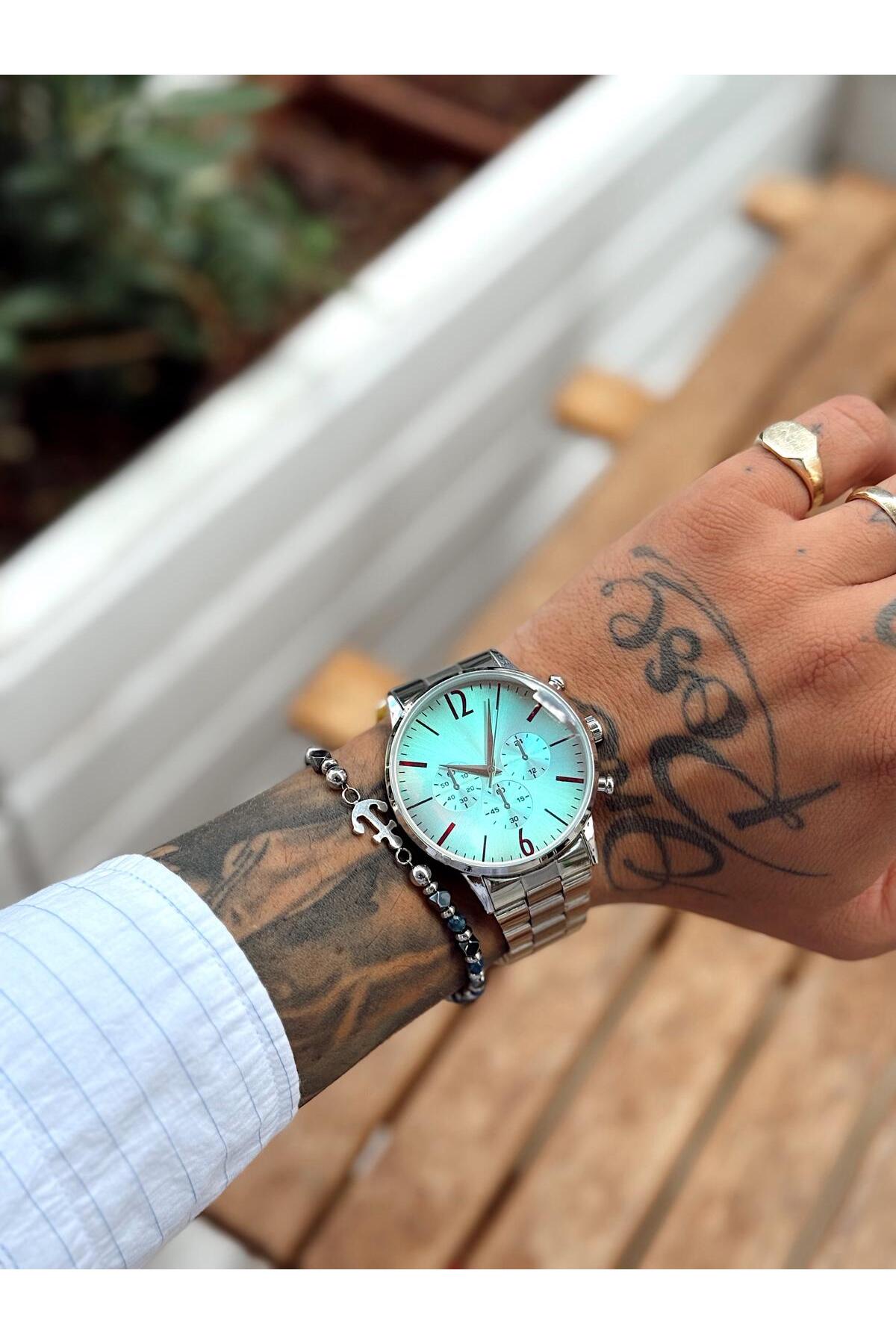 Renkli Camlı, Gümüş Metal Kordonlu, Kronograf Göstergeli Erkek Kol Saati