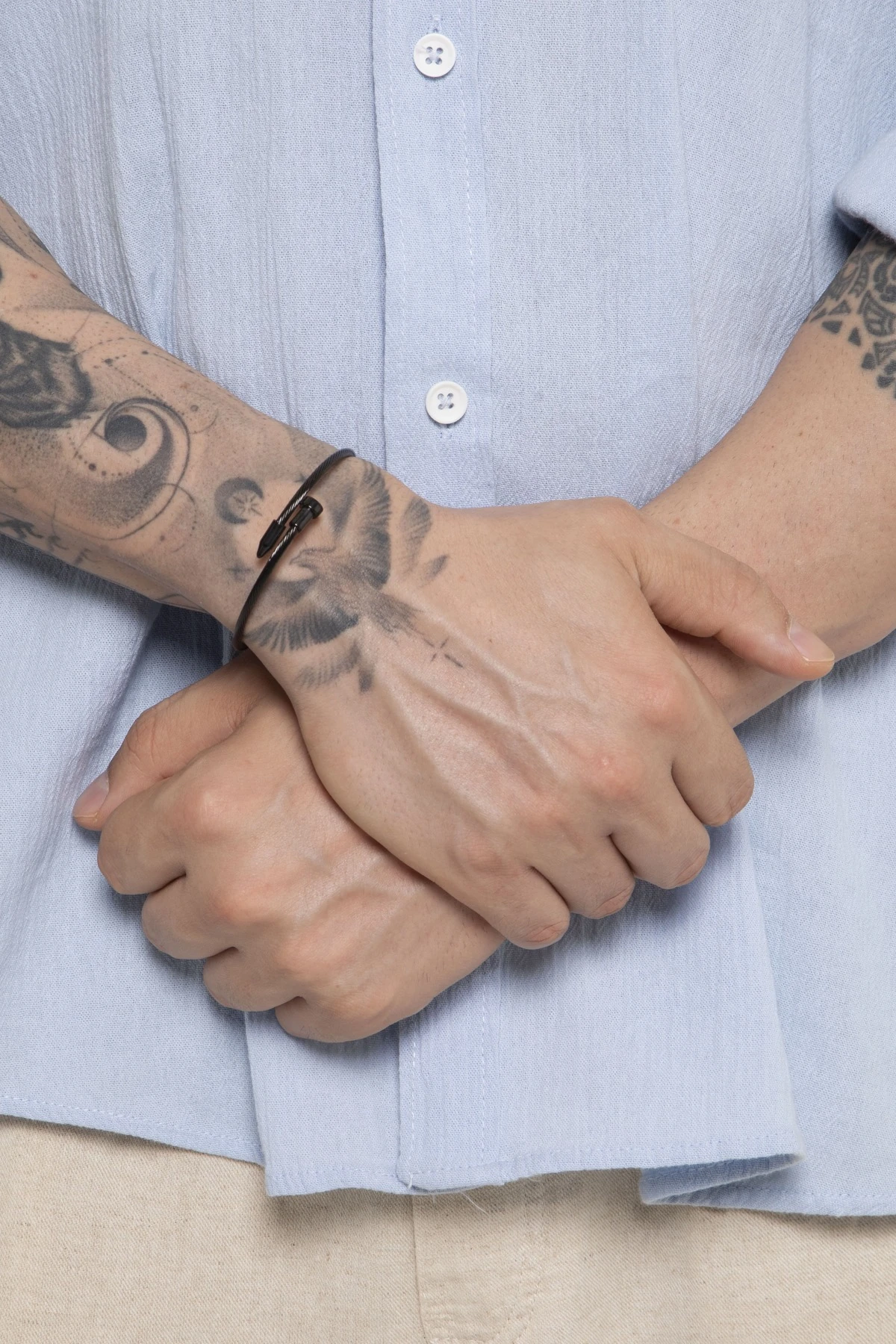 Erkek Siyah Renk Paslanmaz Ayarlanabilir Çelik Kelepçe Bileklik