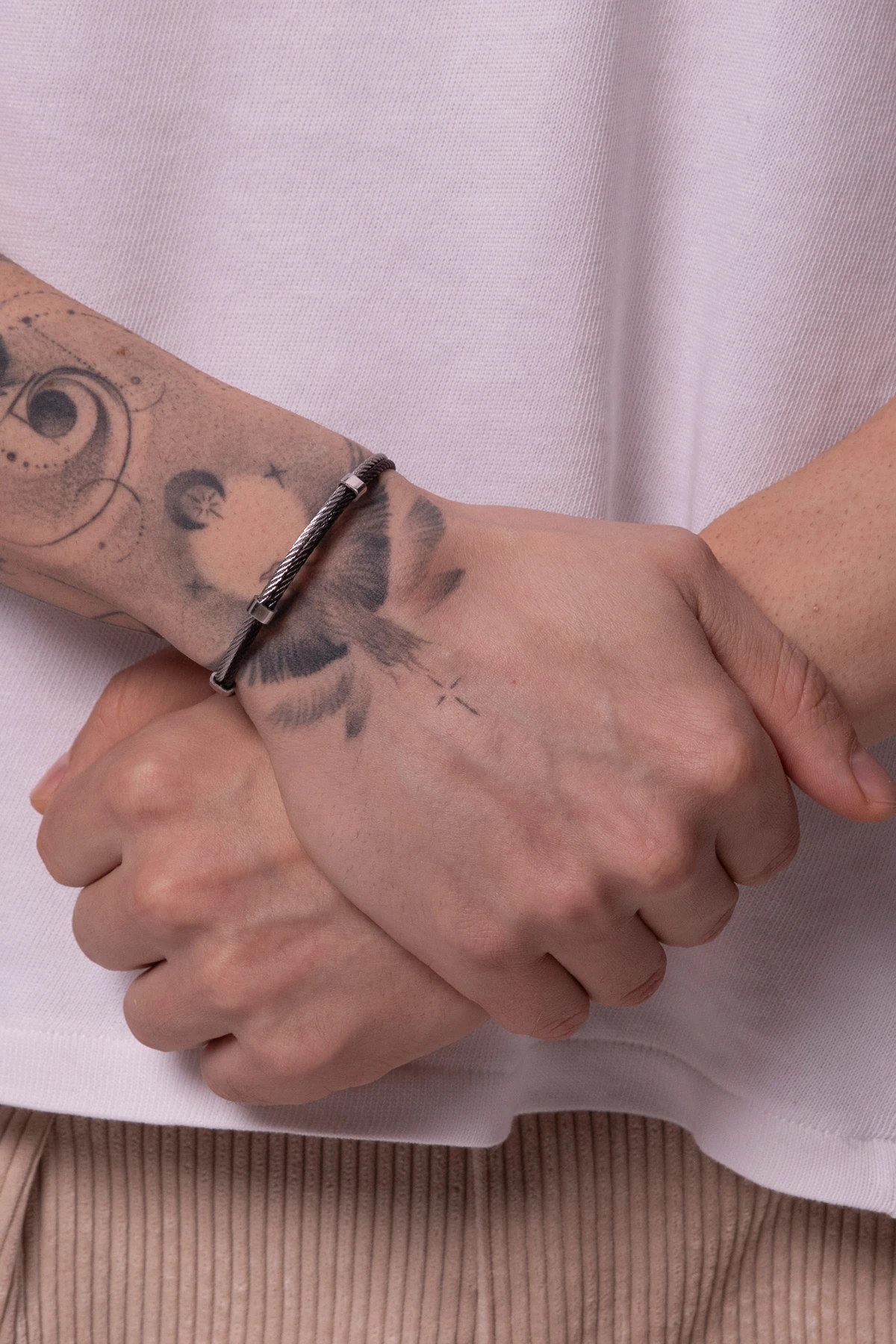 Denethor Erkek Gümüş-siyah Renk Hasır Paslanmaz Çelik Kelepçe Bileklik