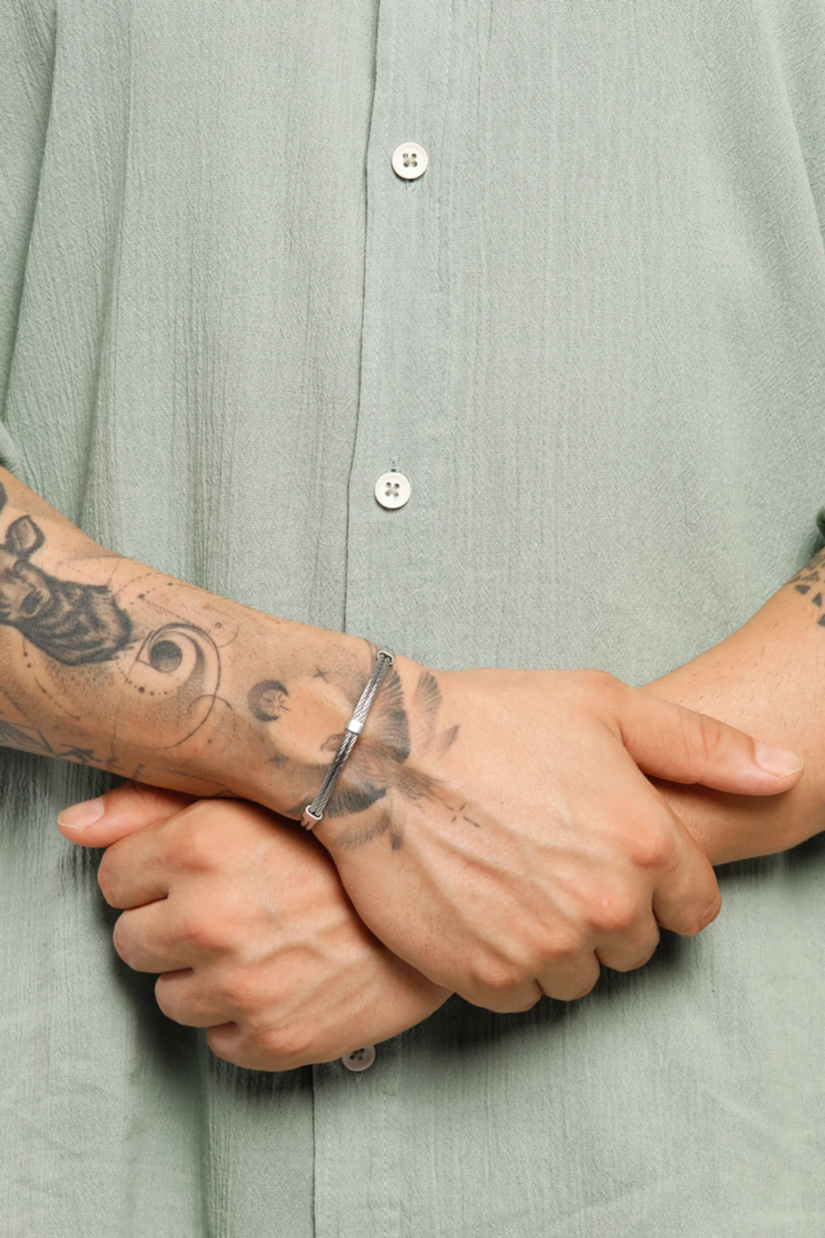 Hurin Erkek Gümüş Renk Zarif Hasır Paslanmaz Çelik Kelepçe Bileklik