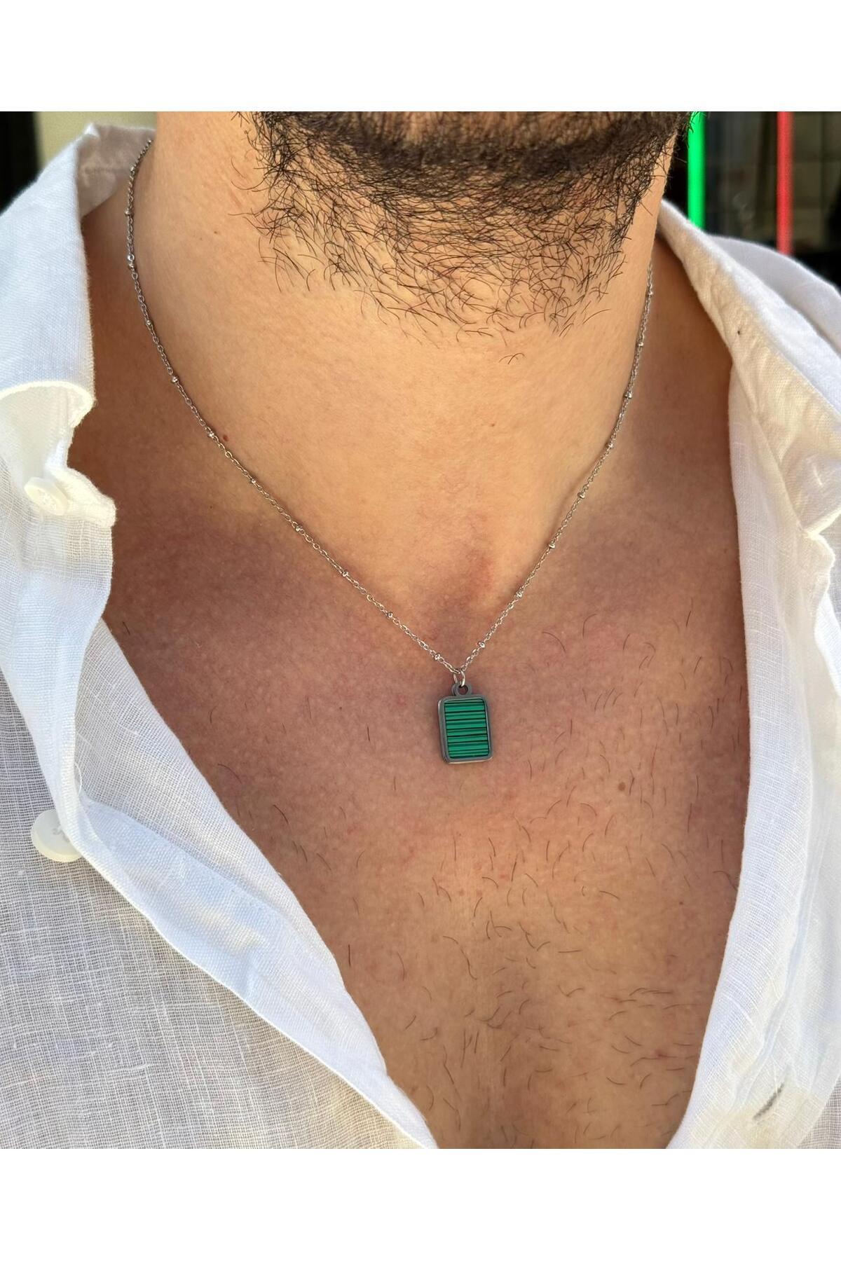 Atani Erkek Yeşil Doğal Taş Uçlu Çelik Kolye