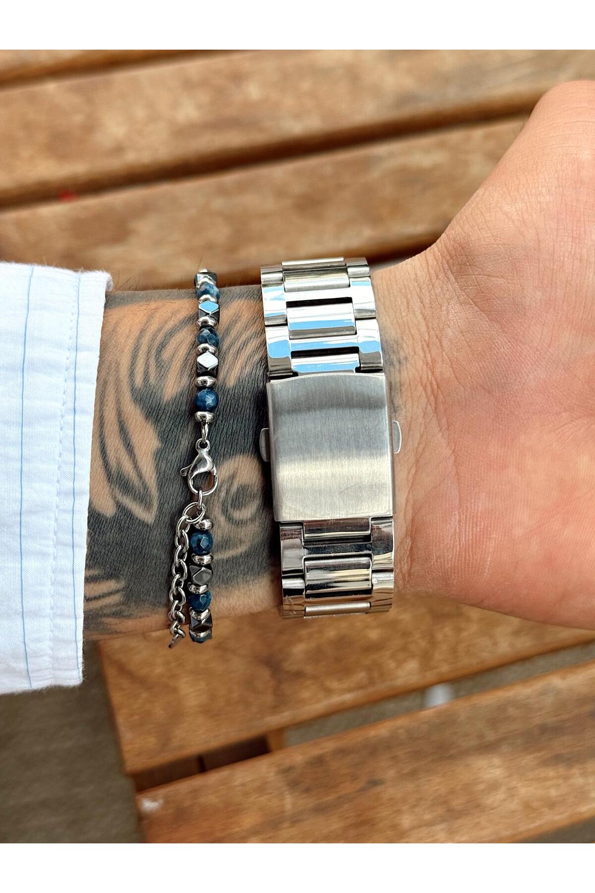 Dikdörtgen Kasa,Gümüş Metal Kordon, Siyah Kadran, Roma İndeksli Erkek Kol Saati