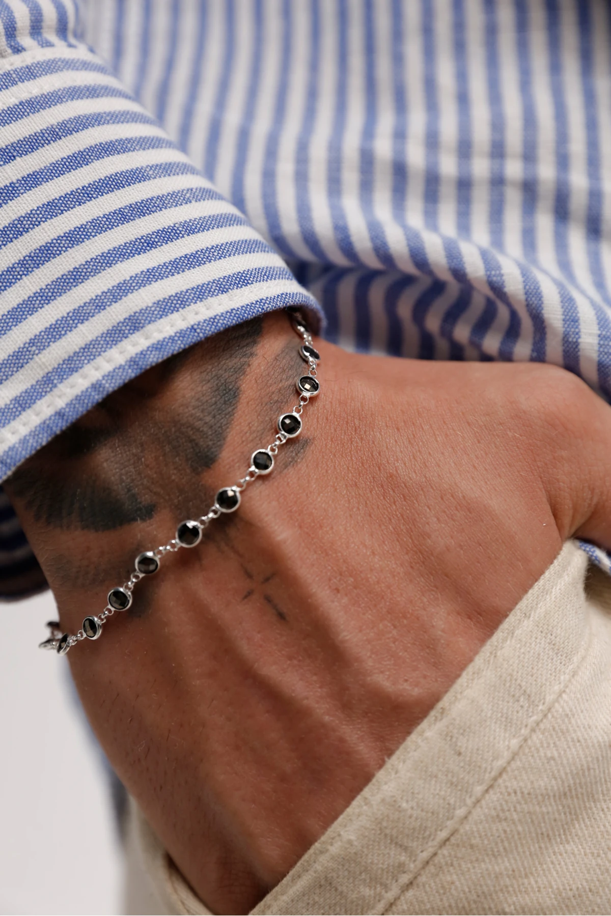 Elros 925 Ayar Gümüş Erkek Bileklik – Siyah Zirkon Taşlı