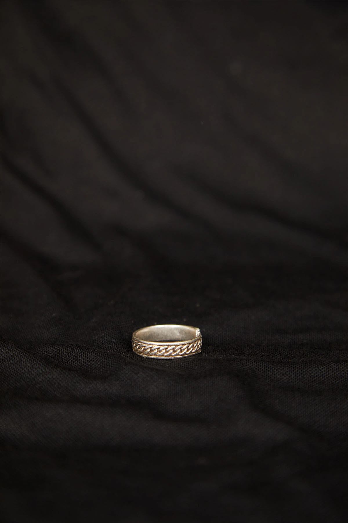 Erestor Erkek Zincir Figürlü Gümüş Kaplama Şık Tasarım Yüzük