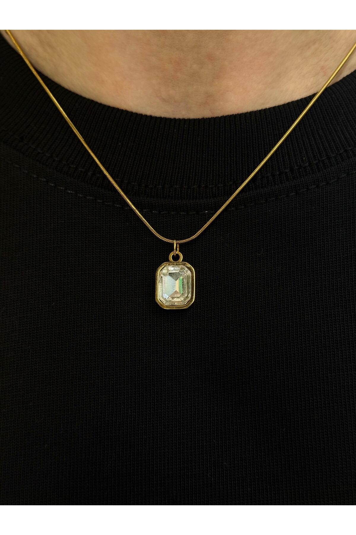 Aredhel Altın Renk Zirkon Taş Detaylı Paslanmaz Çelik Erkek Kolye