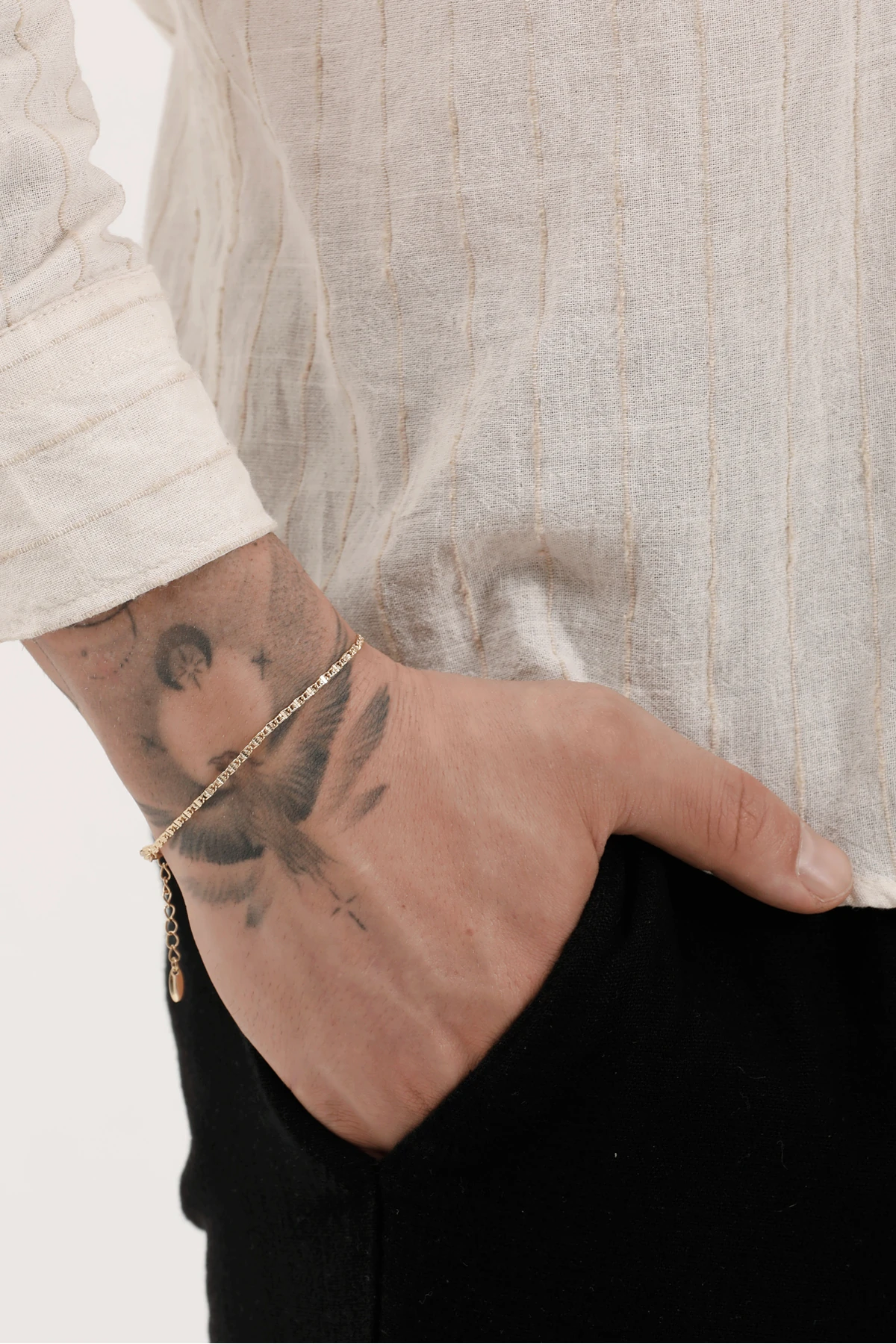 Turgun Altın Renk Elmas Kesim Burgu Kutu Zincir Xuping Unisex Bileklik