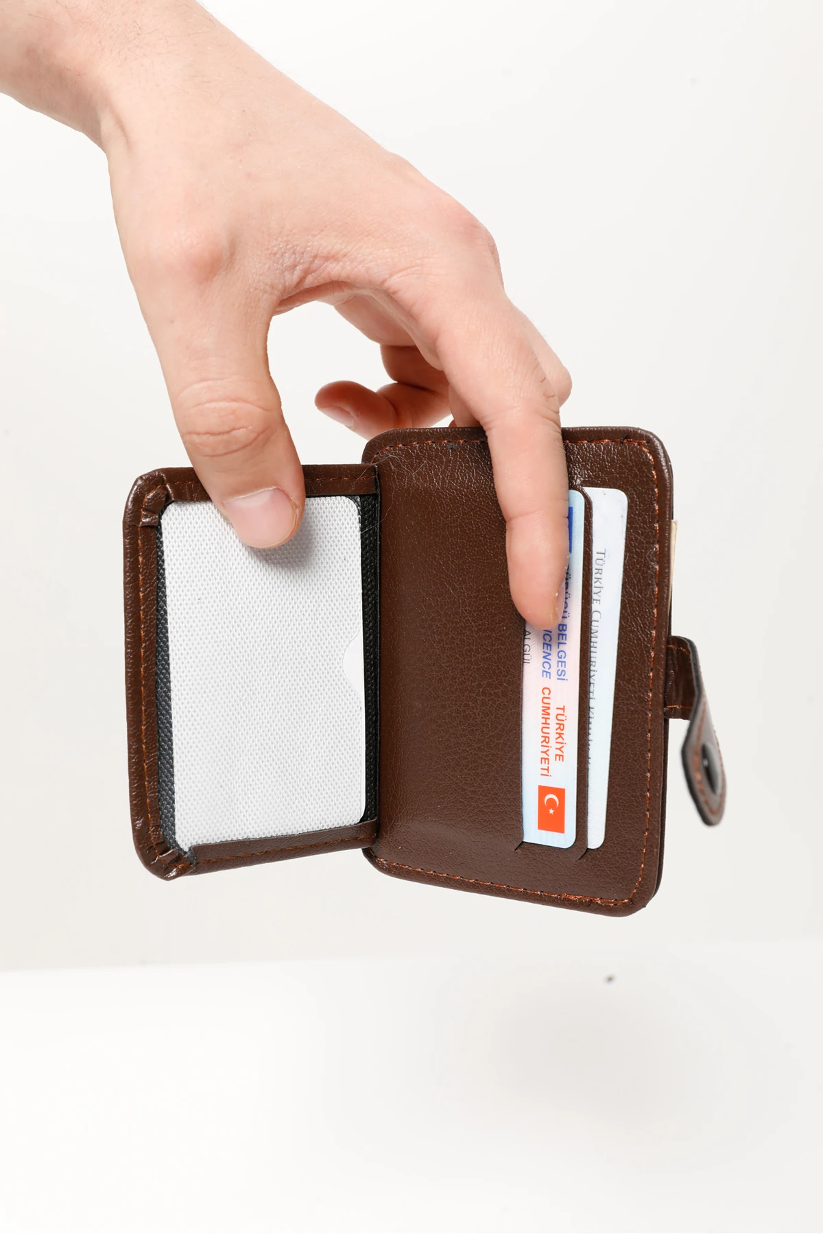 Erkek Kahverengi Vegan Deri Spor Kartlık