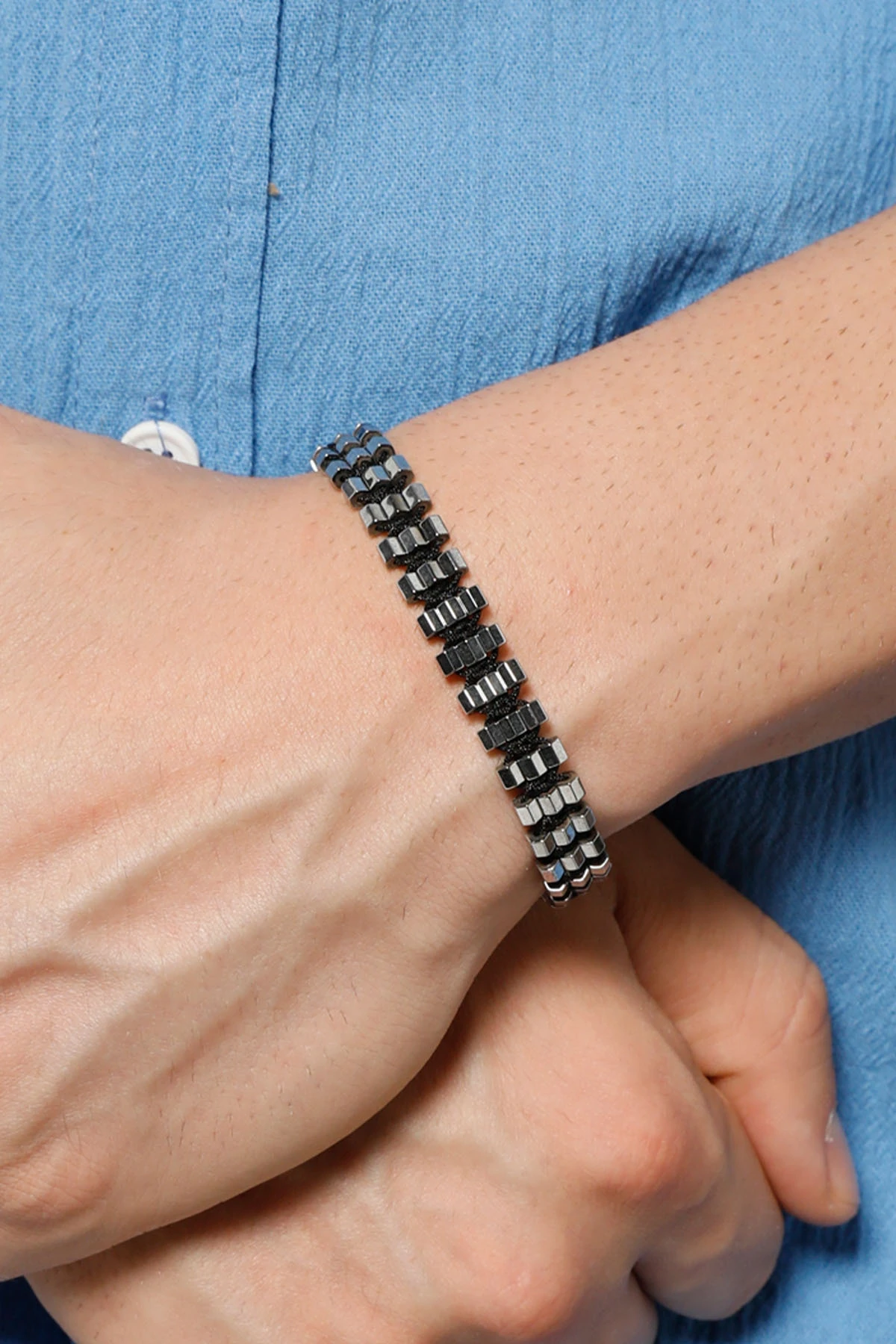 Cemendur Gümüş Taş Detaylı Erkek Ayarlanabilir Makrome Bileklik