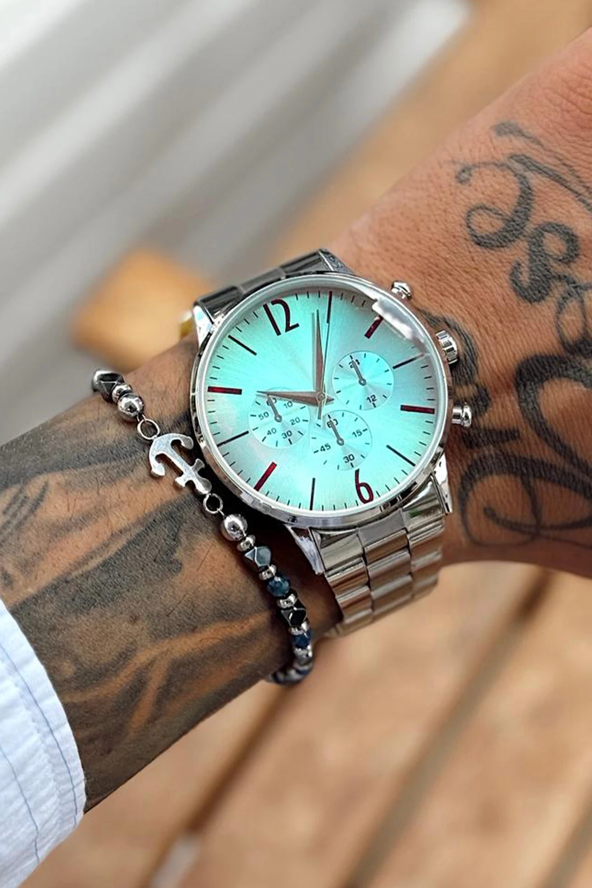 Renkli Camlı, Gümüş Metal Kordonlu, Kronograf Göstergeli Erkek Kol Saati