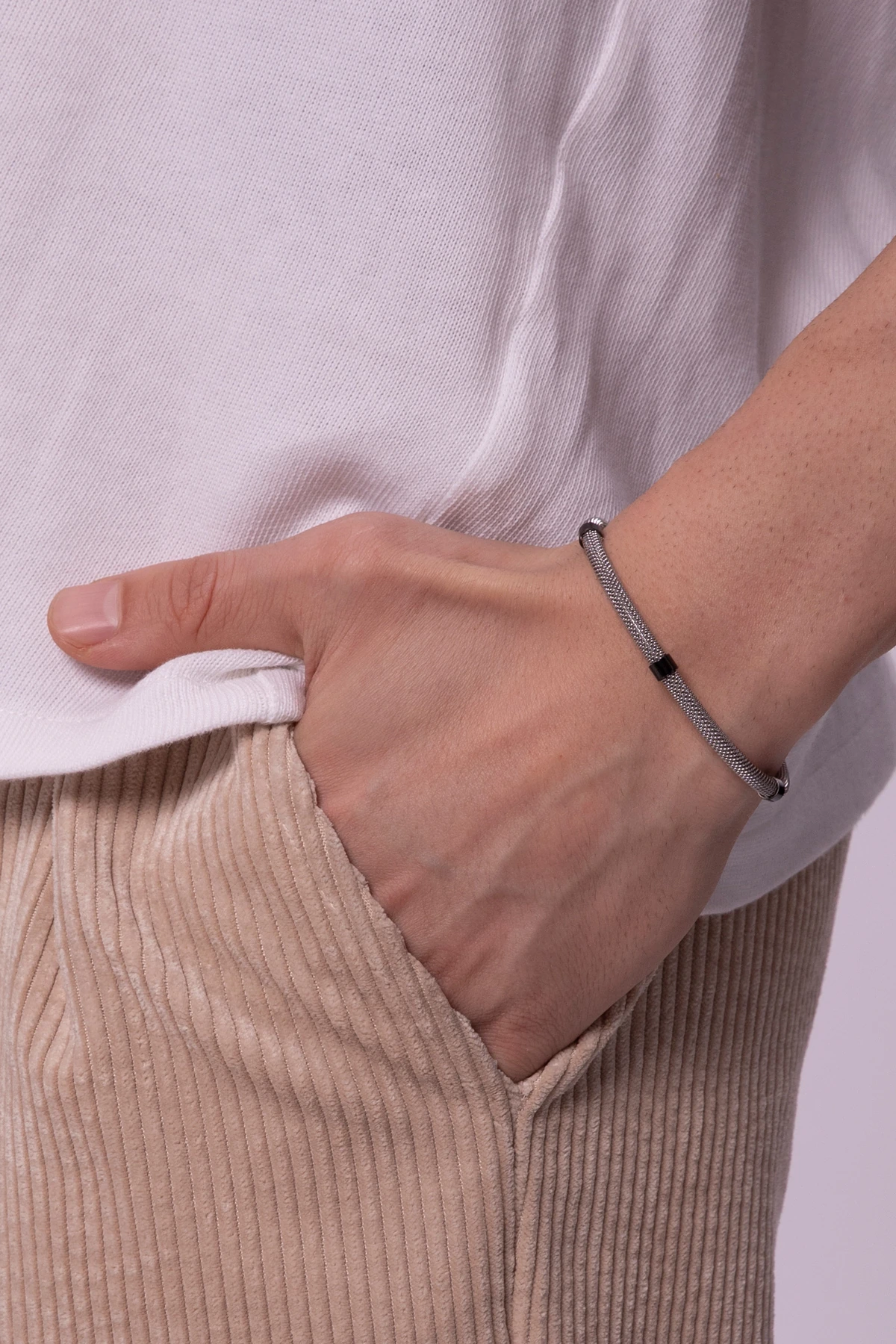 Erkek Gümüş-siyah Renk Silindir Hasır Çelik Kelepçe Bileklik