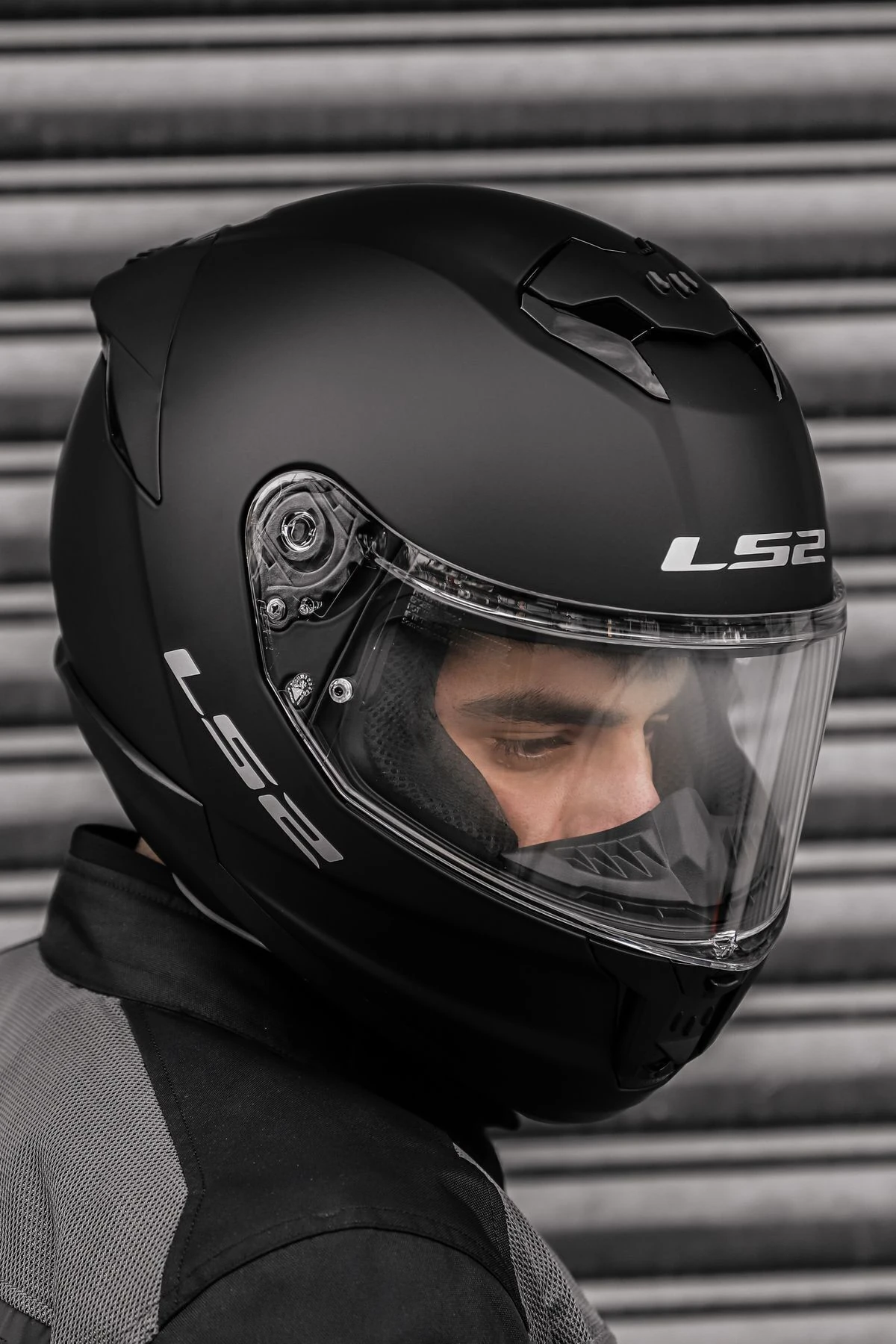 STREAM 2 MAT SİYAH KASK