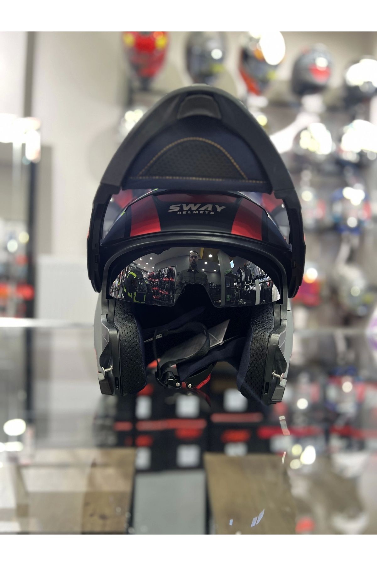 Kırmızı Siyah 912 Çene Açılır Kask Gold Vizörlü( 1 Şeffaf Vizör)
