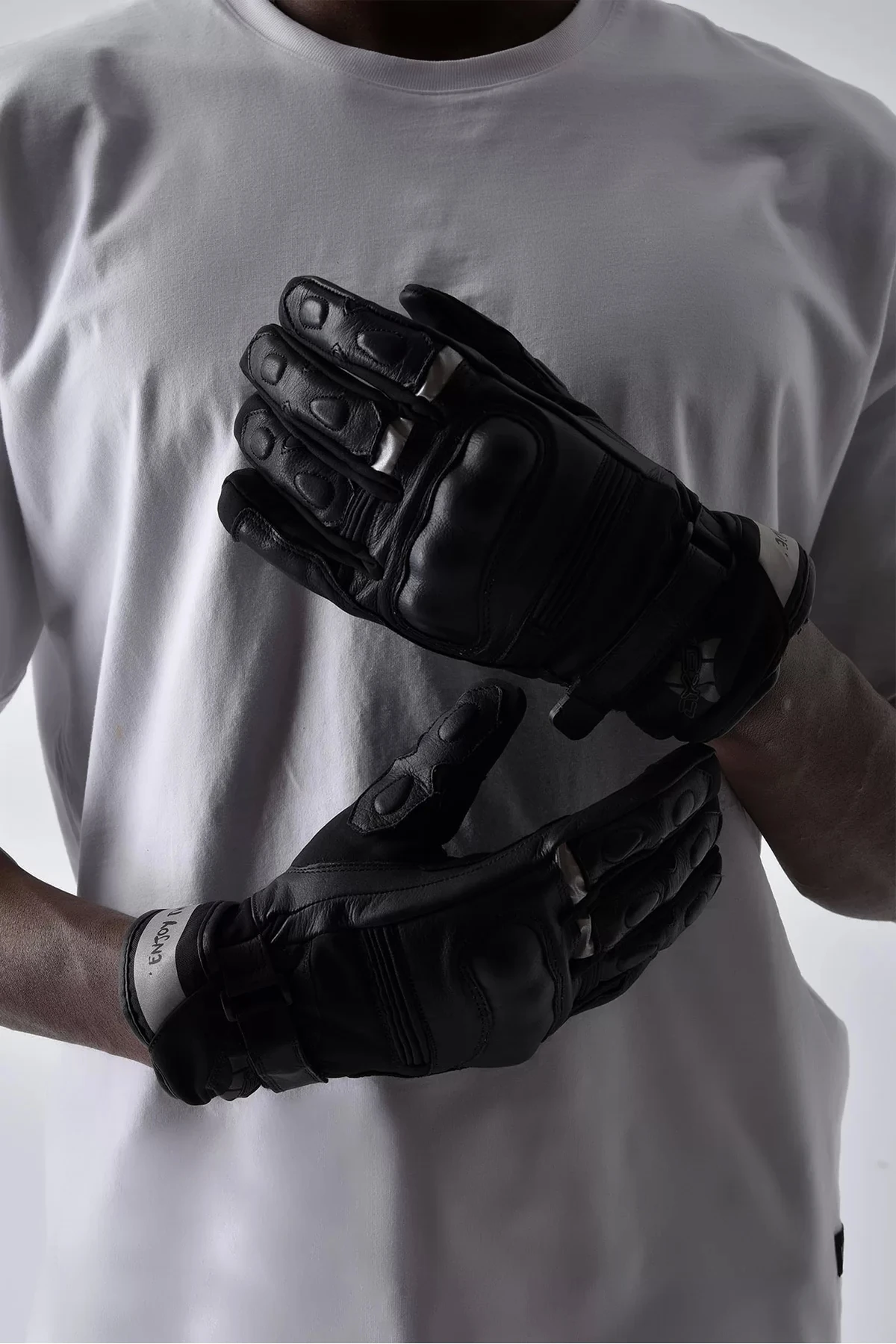 TEMPEST H2O ELDİVEN SİYAH