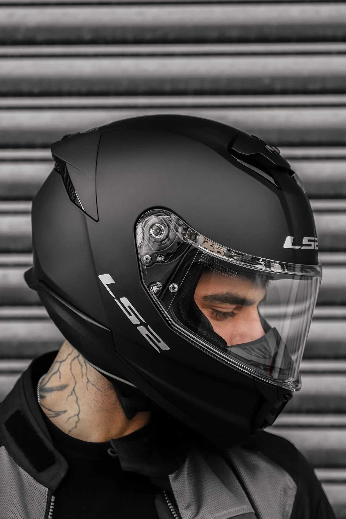 STREAM 2 MAT SİYAH KASK