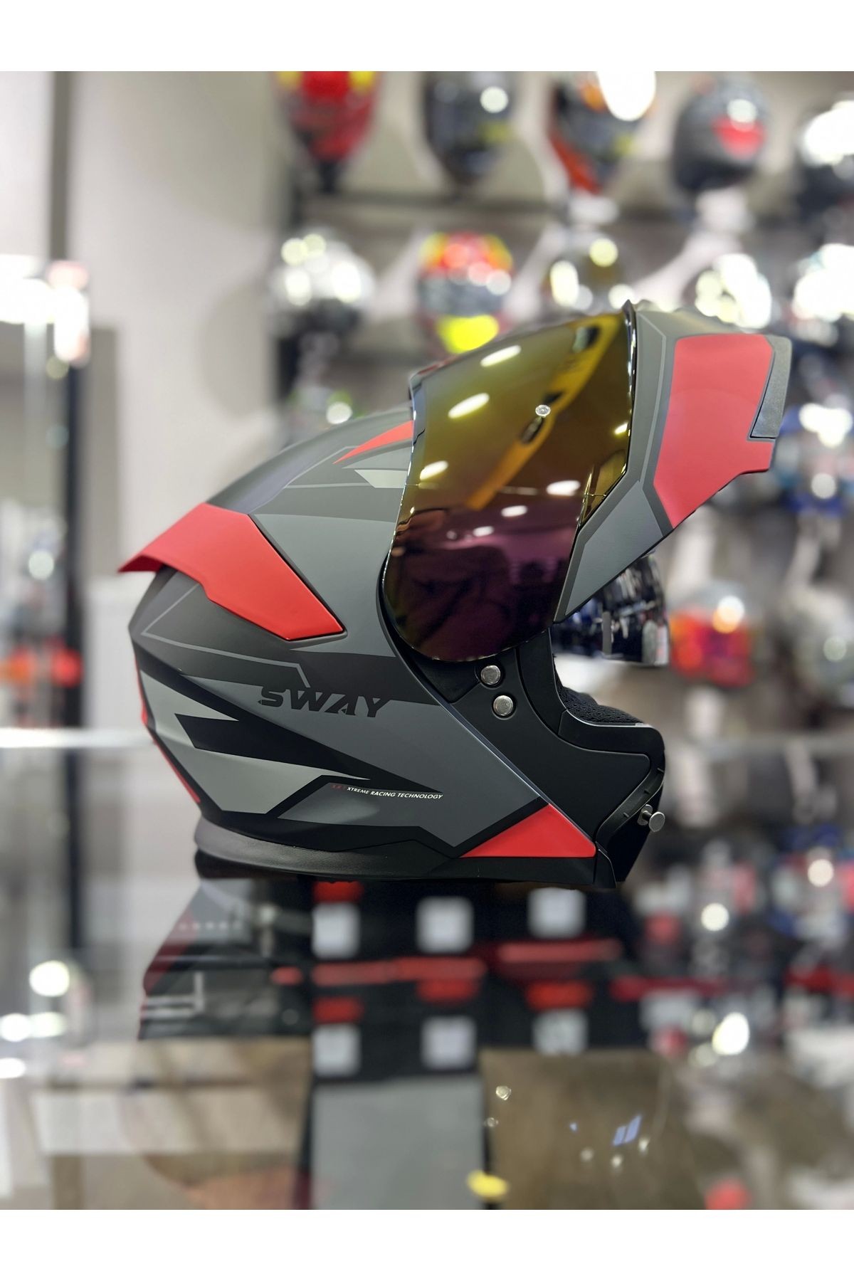Kırmızı Siyah 912 Çene Açılır Kask Gold Vizörlü( 1 Şeffaf Vizör)