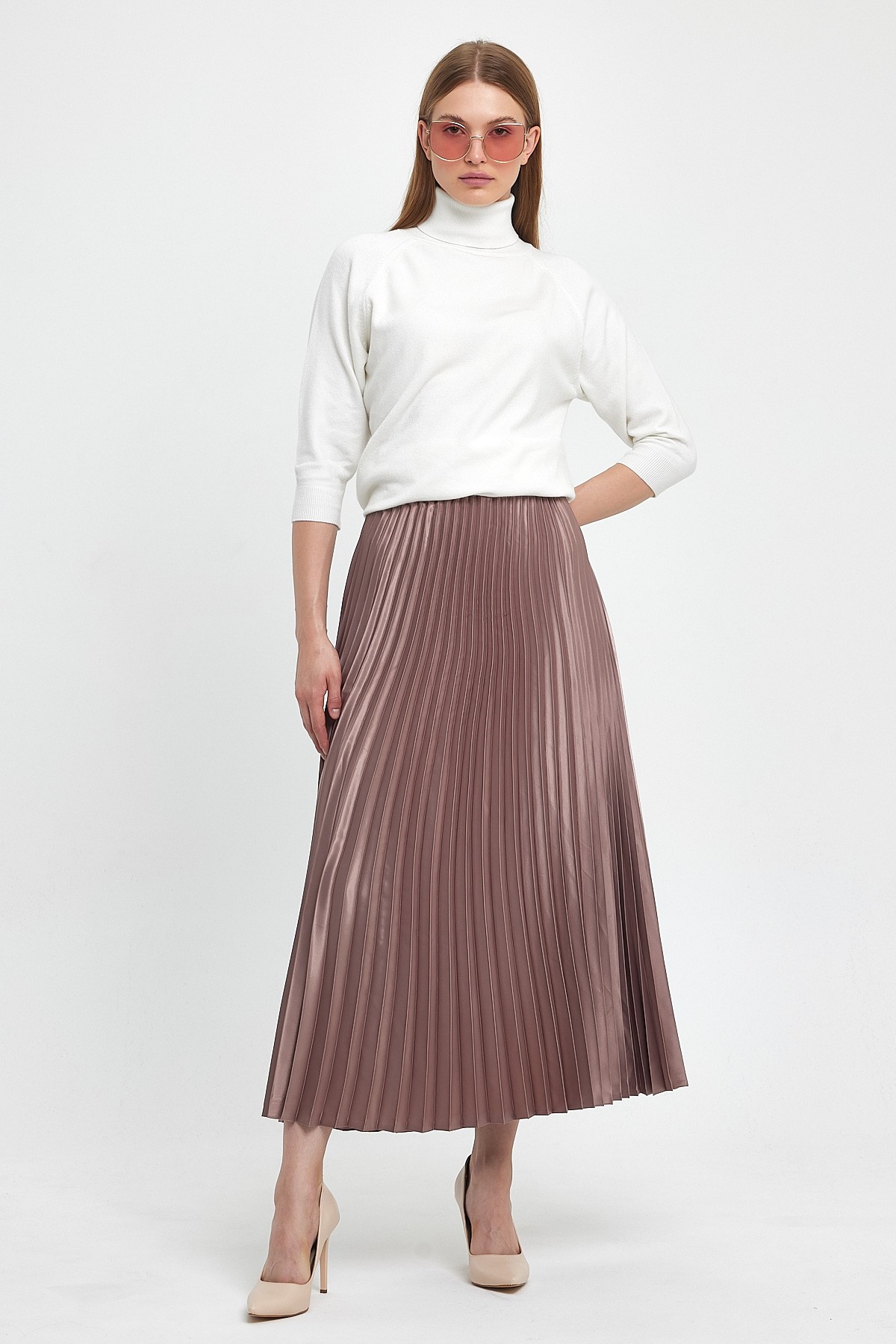 Pleated Satin Long Skirt