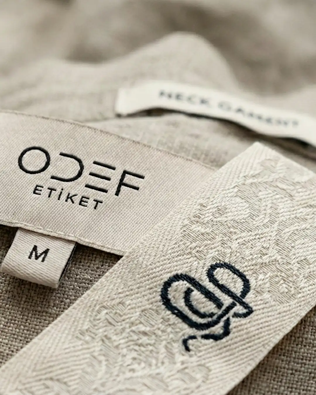Tekstil ürünleri için kaliteli ve kaşındırmayan dokuma ense etiketi modelleri - Odef Etiket