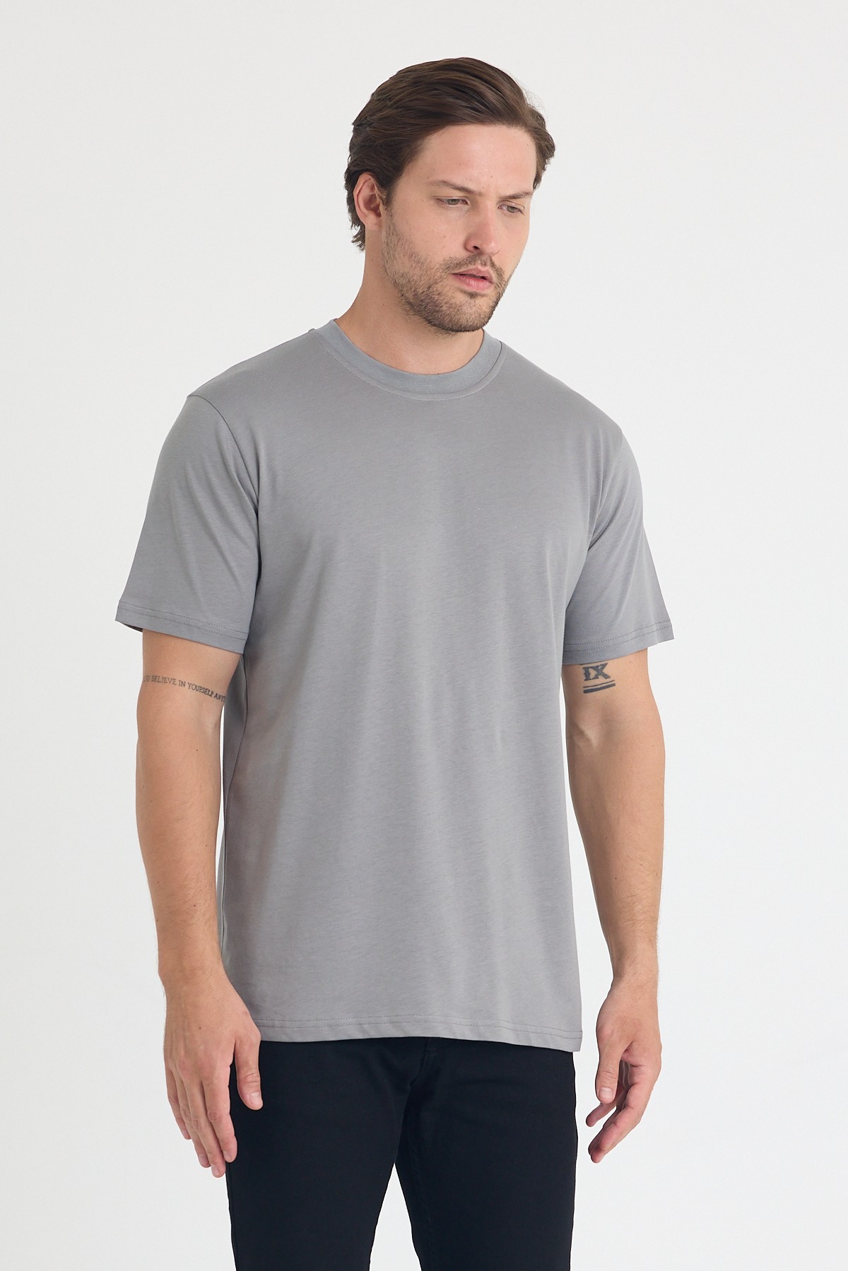 Regular T-Shirt