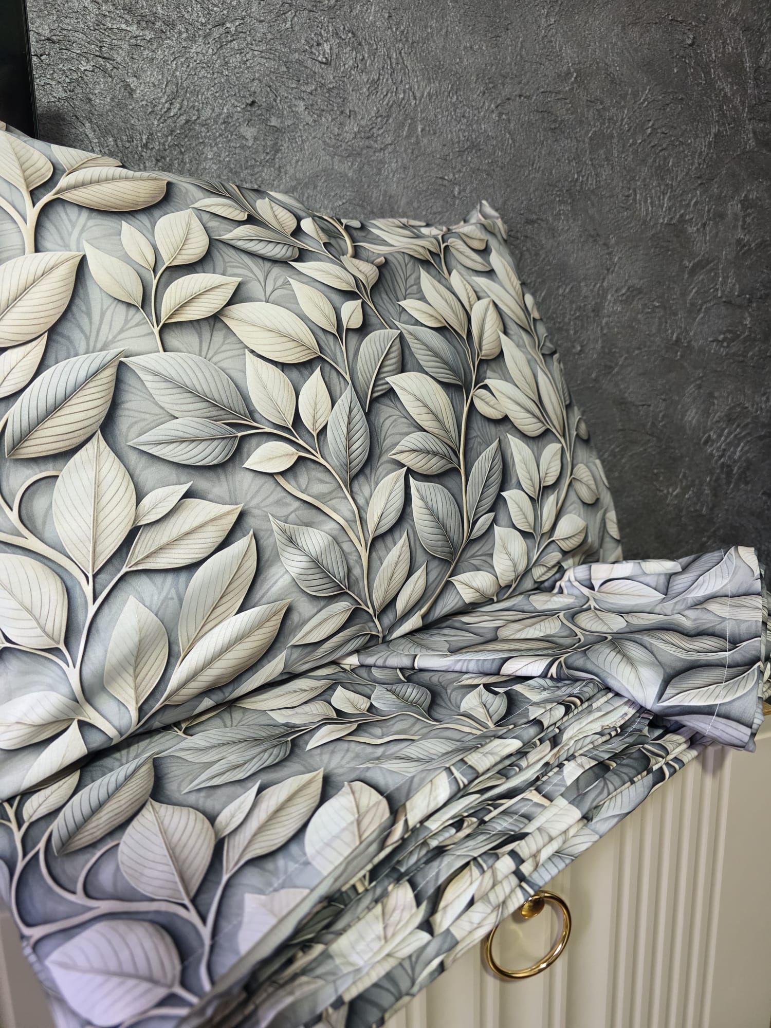 Gri Yaprak Desen 5D - 200×220