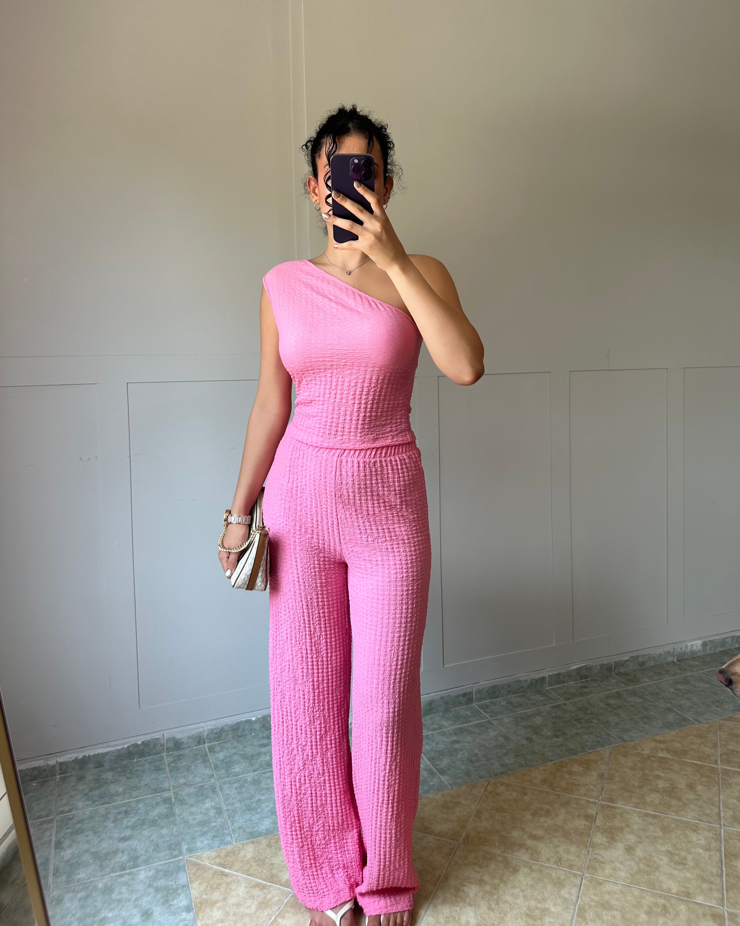 Tek Omuz Pembe Bürümcük Takım KT0043