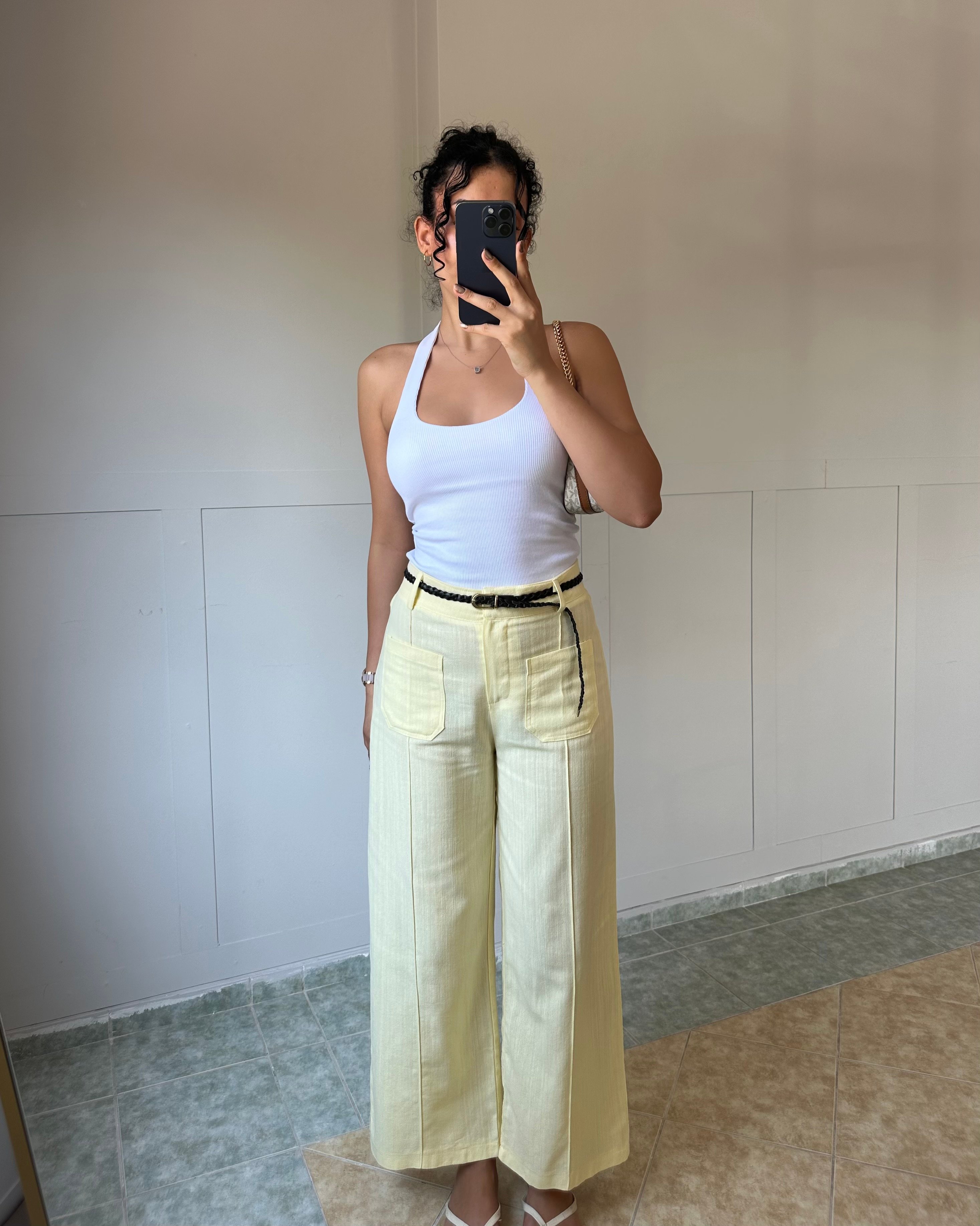 Çift Cepli Kendinden Kemerli Sarı Keten Pantolon KT0042