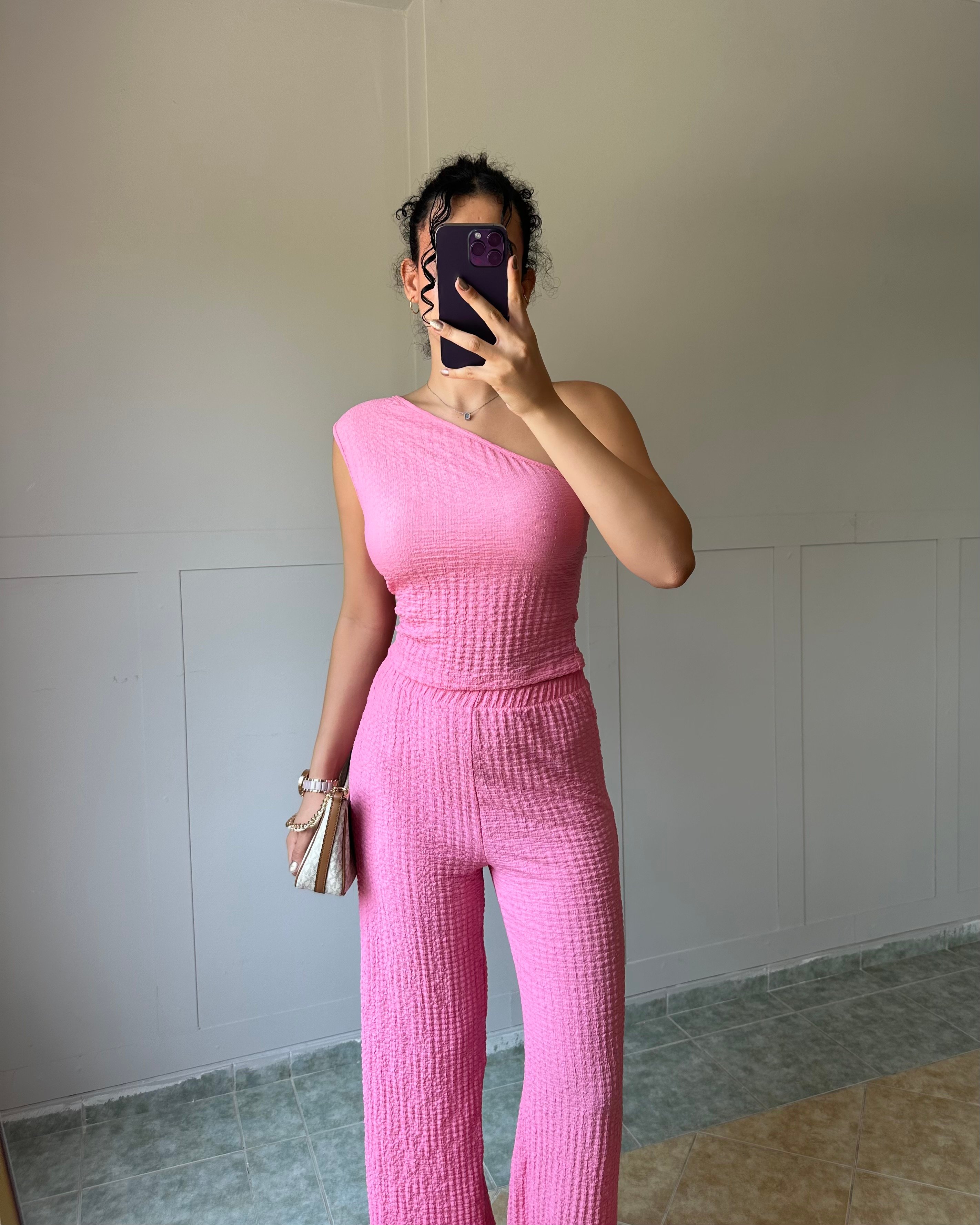 Tek Omuz Pembe Bürümcük Takım KT0043