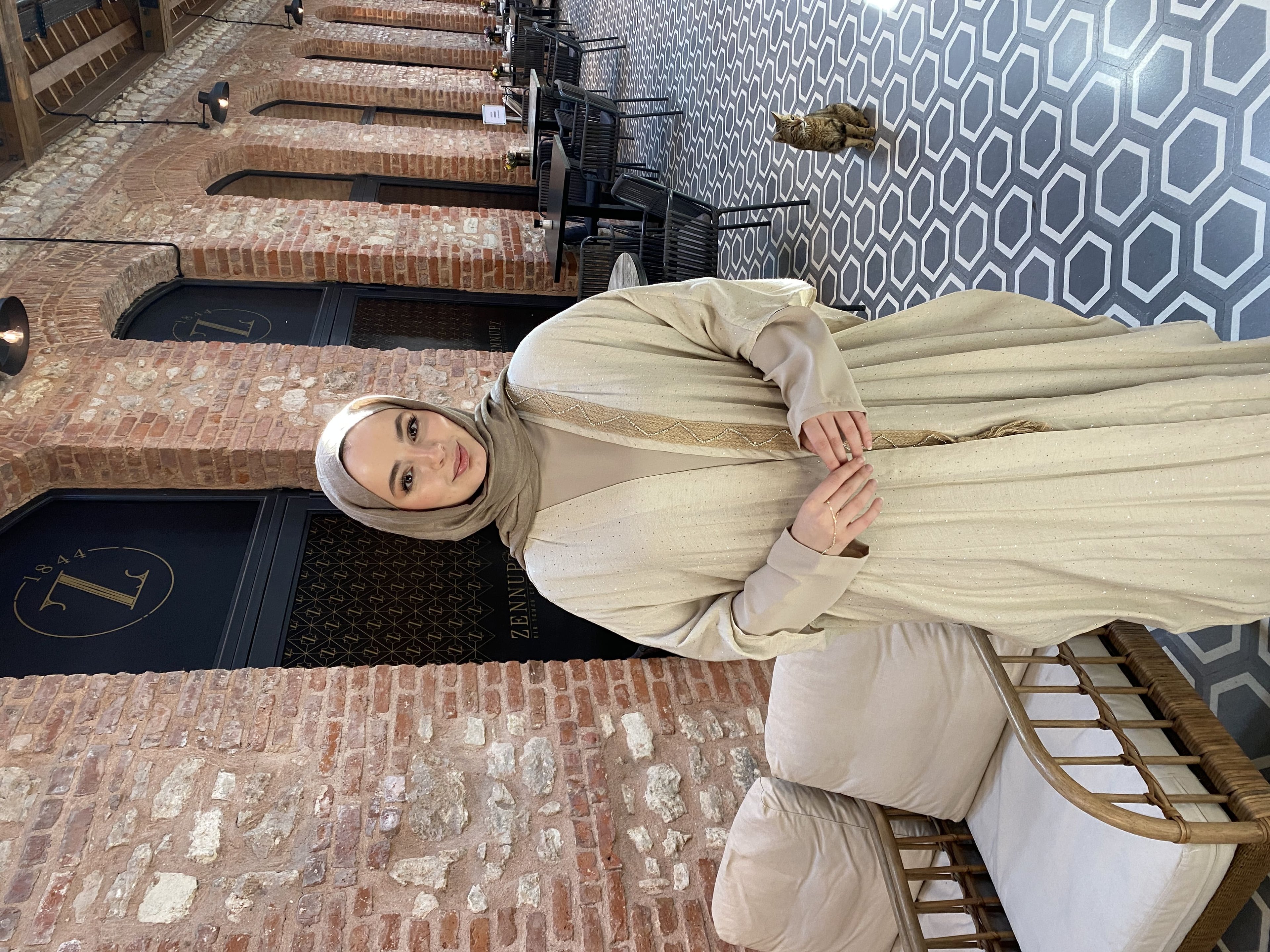 Keten Pamuklu Kumaş Salaş Model Abaya 