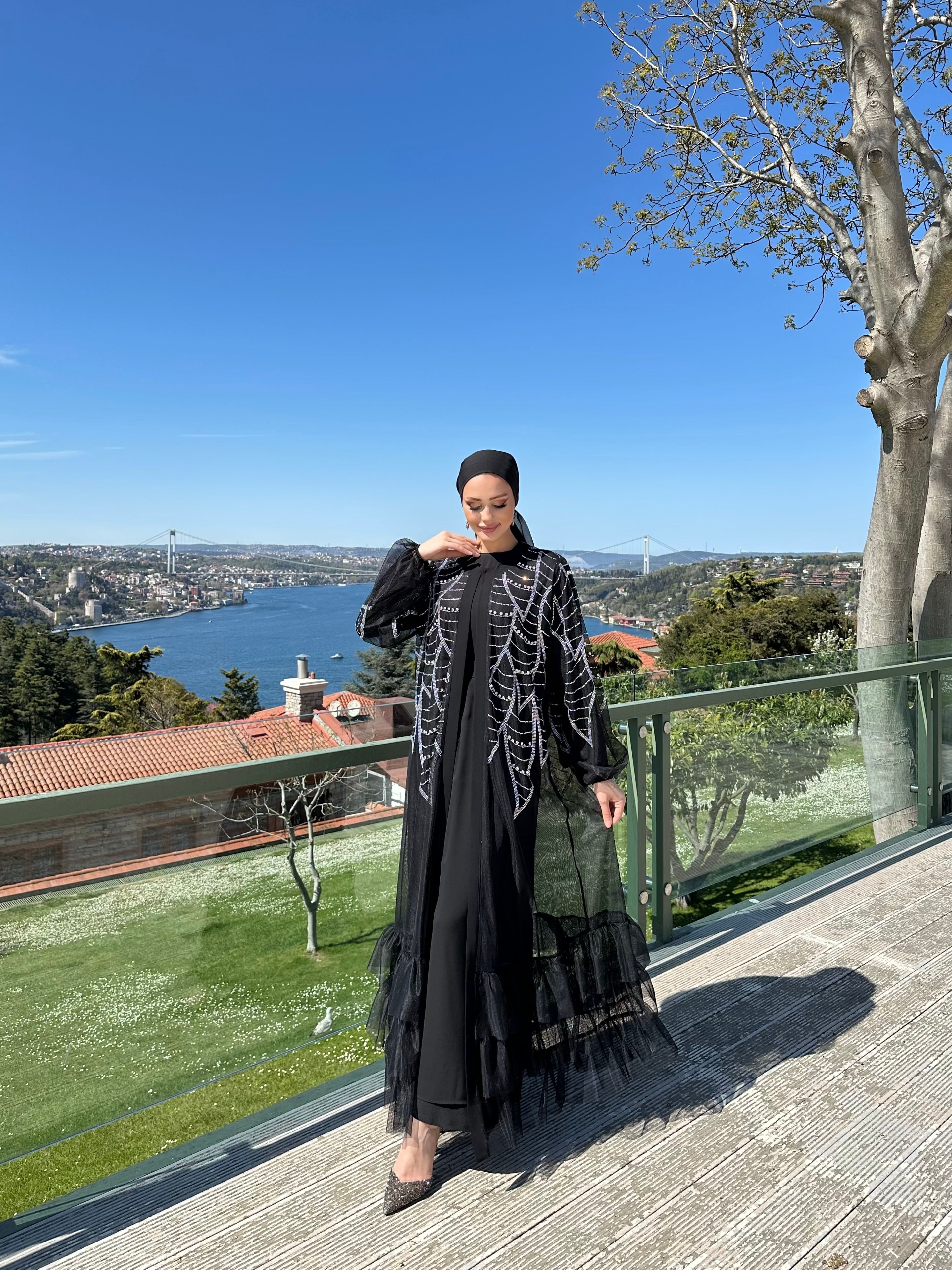 6229 Boydan Taş Baskı Detaylı Eteği Fırfırlı Abaya 