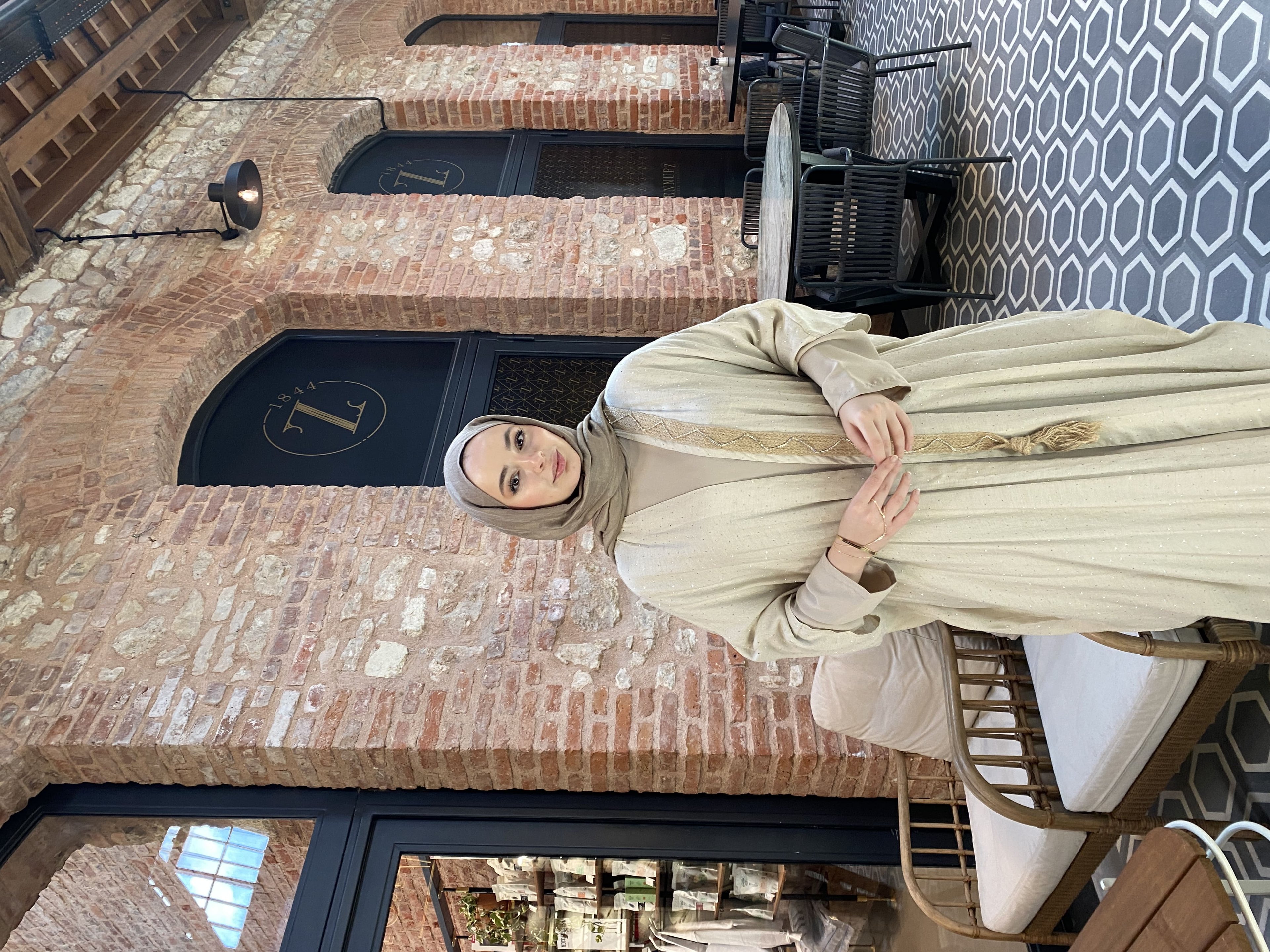 Keten Pamuklu Kumaş Salaş Model Abaya 