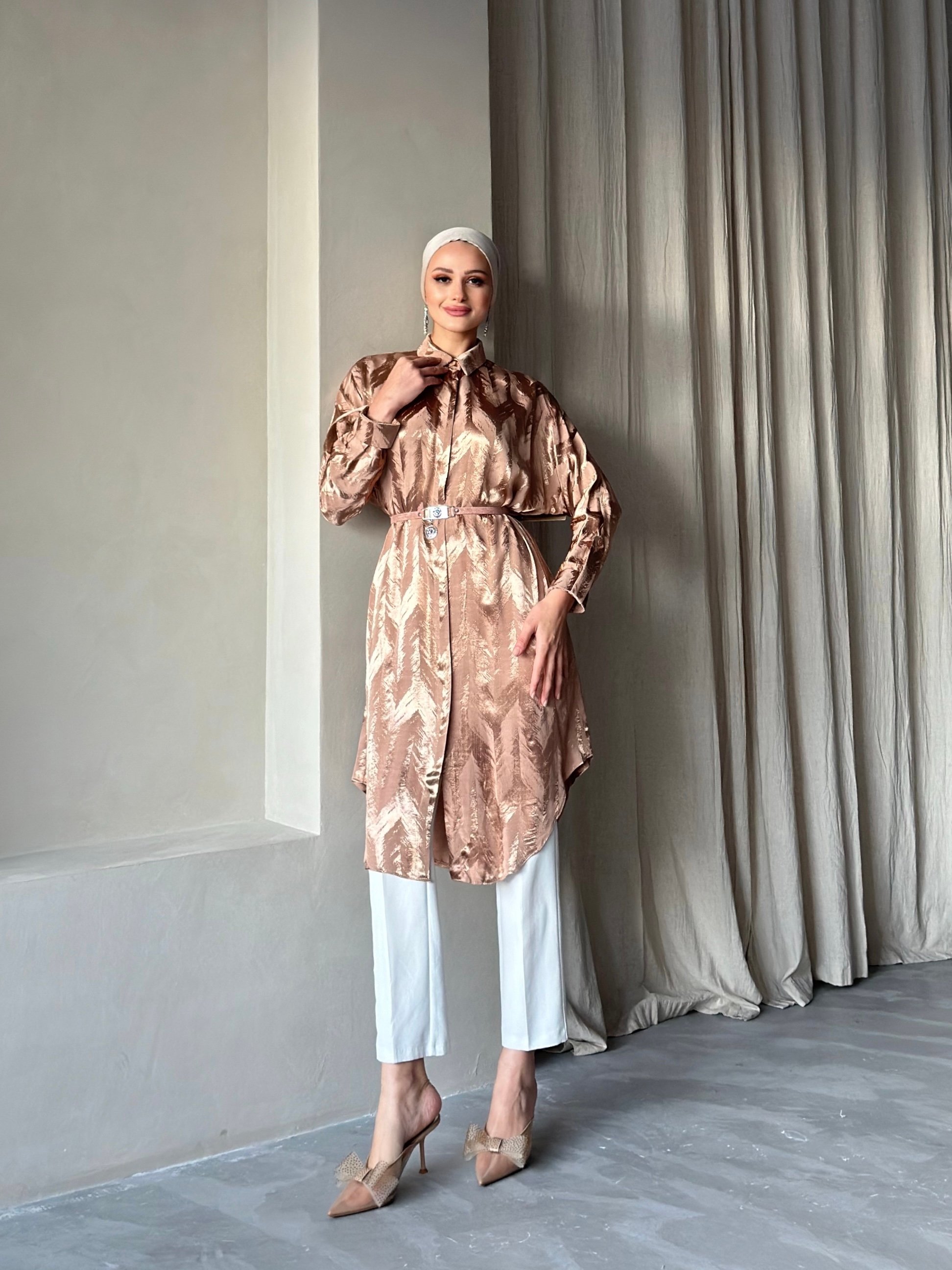 Jakar Pamuk Saten Tunik - gold