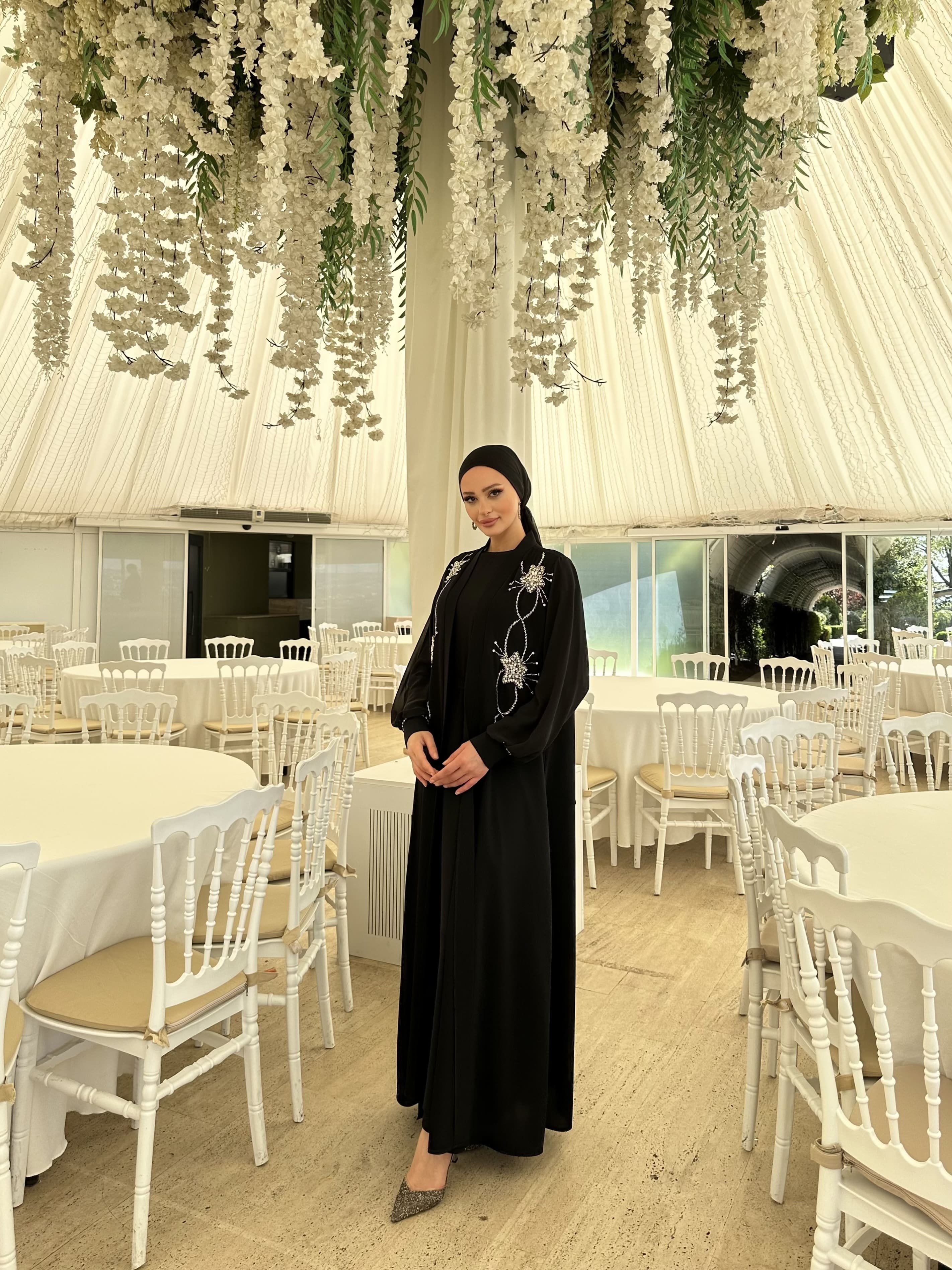 Kolları Şifon Ve Omuzdan Aşağı Taş İşleme  - siyah
