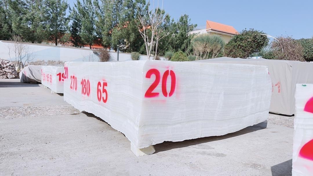 BA 20 Pure White Onyx Blok