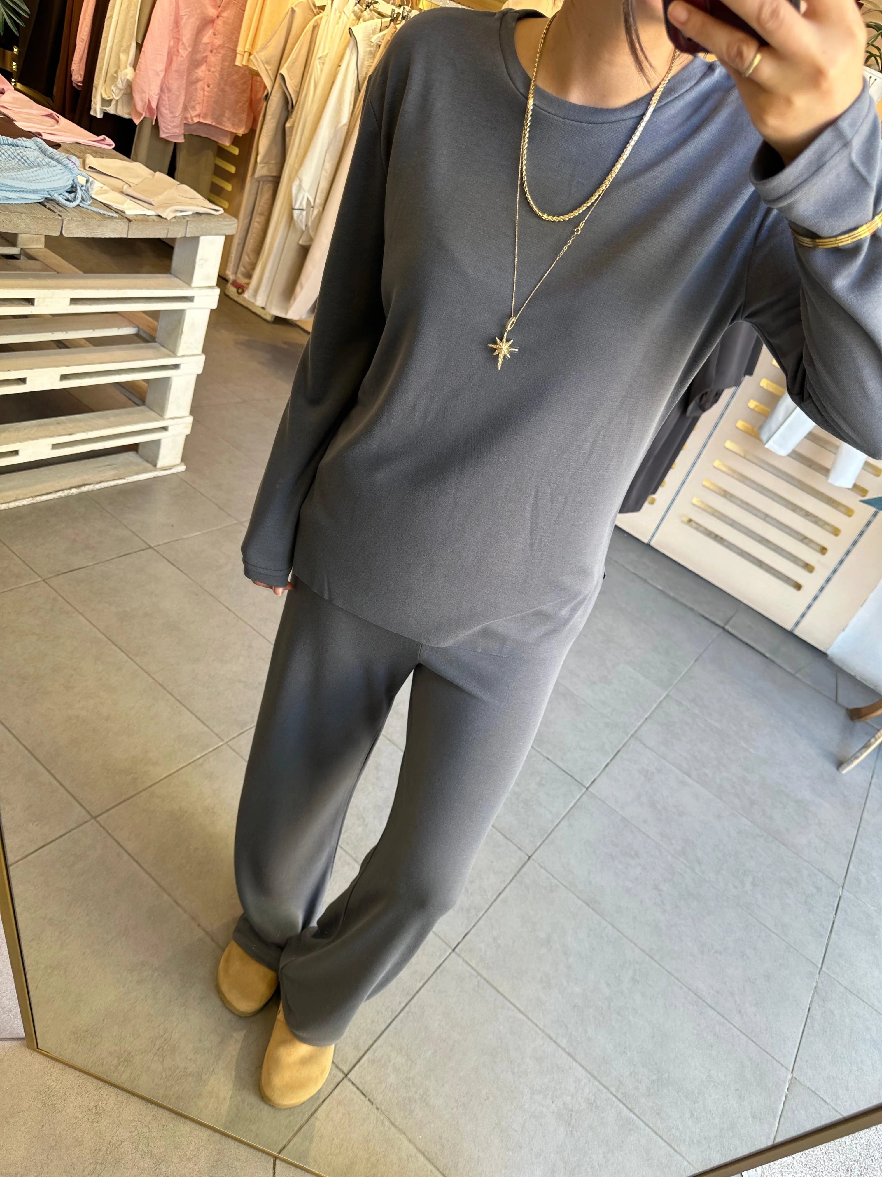 Pike Modal Kumaş Kadın Eşofman Takım Tiril Tiril Dökümlü İnce Kumaştır. Premium Kalite Pamuk Kumaş Antrasit