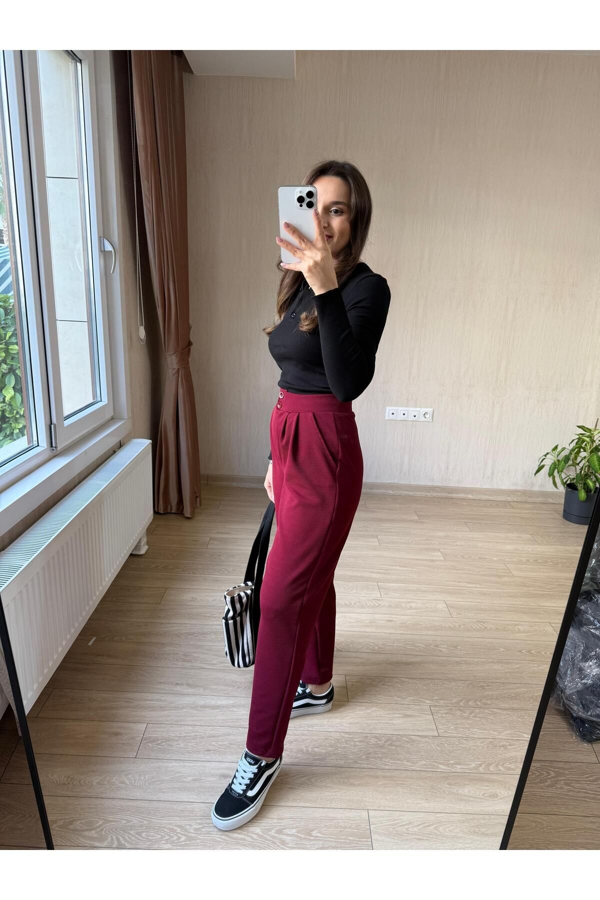 Kadın Çift Düğme Pileli Havuç Kalıp Full Likra Günlük Bordo Pantolon