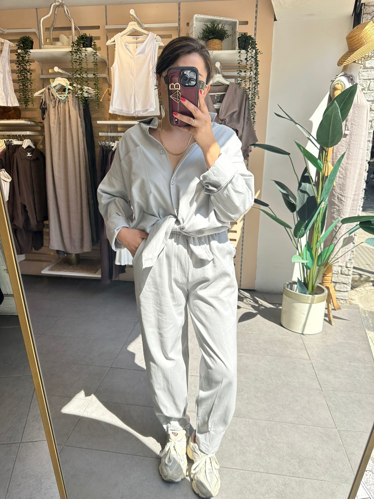 Gri Kadın Yıkamalı Gabardin Gömlek & Havuç Pantolon Takım Oversize Kalıp Rahat Kesim