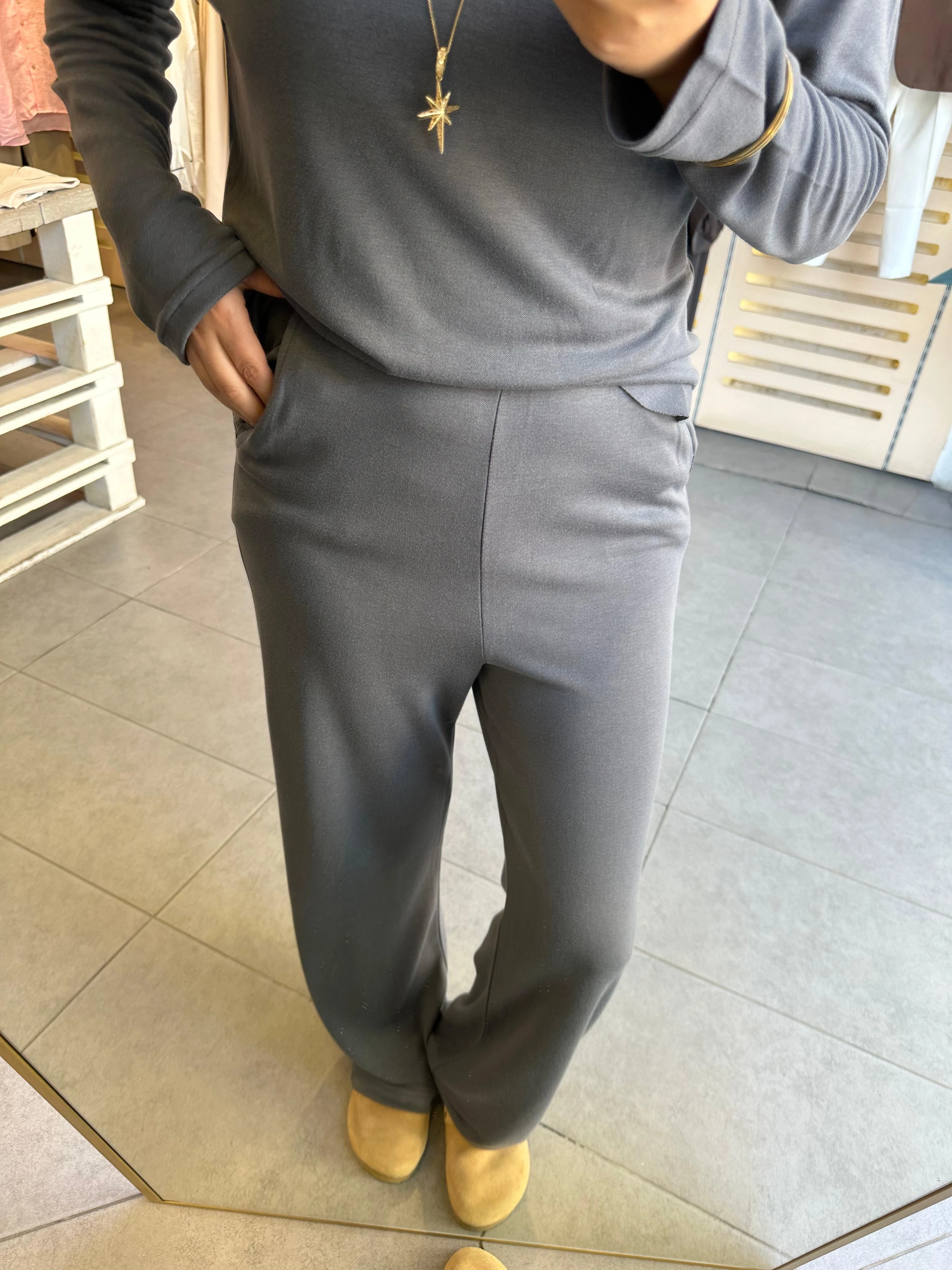 Pike Modal Kumaş Kadın Eşofman Takım Tiril Tiril Dökümlü İnce Kumaştır. Premium Kalite Pamuk Kumaş Antrasit