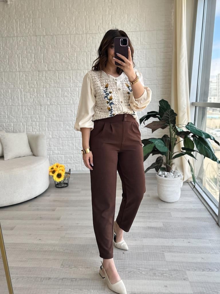 Kahverengi Çift Düğmeli Pileli Likralı Esnek Crep Pantolon Havuç Kalıp Bilek Boy 