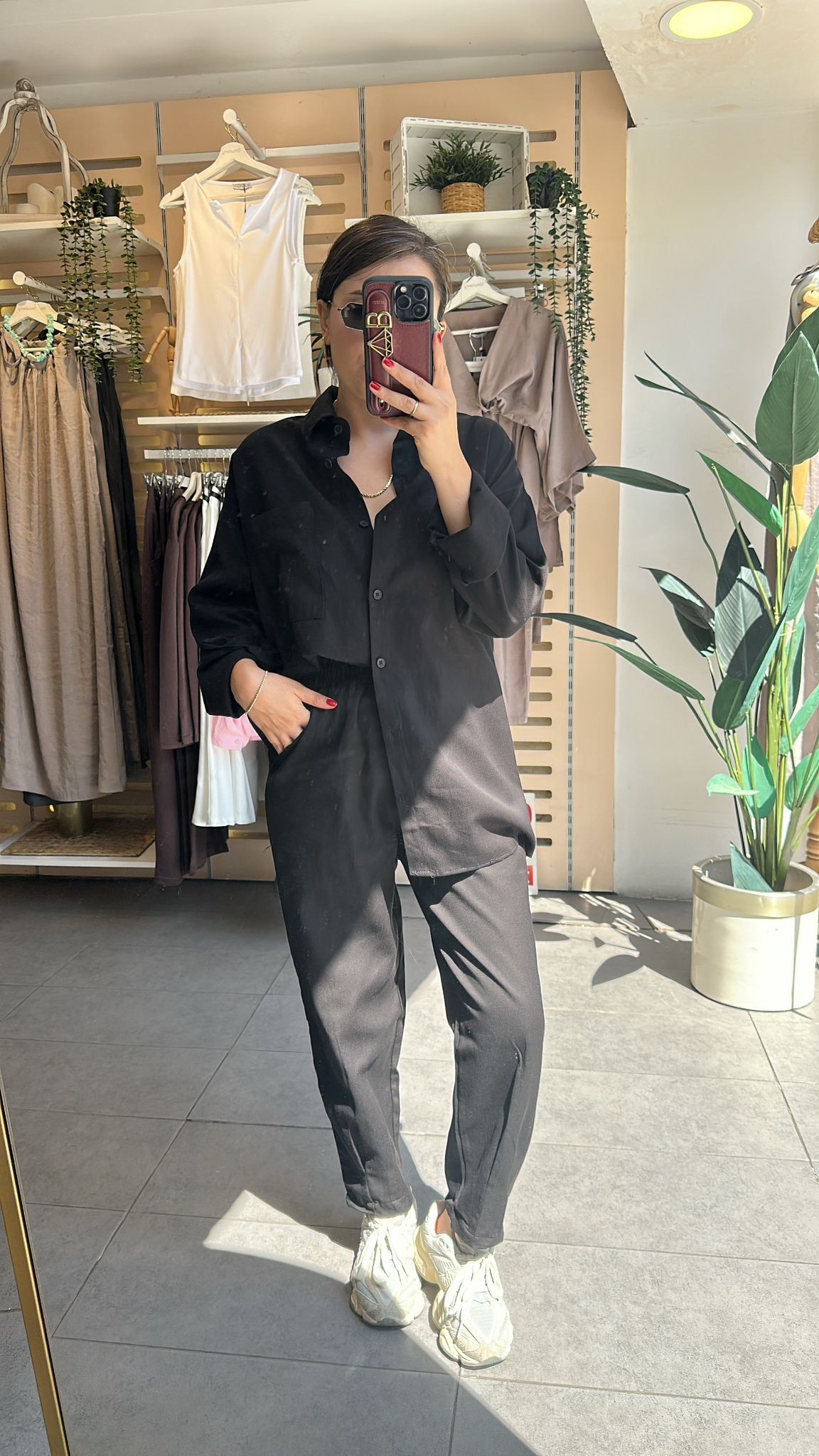Siyah Kadın Yıkamalı Gabardin Gömlek & Havuç Pantolon Takım Oversize Kalıp Rahat Kesim