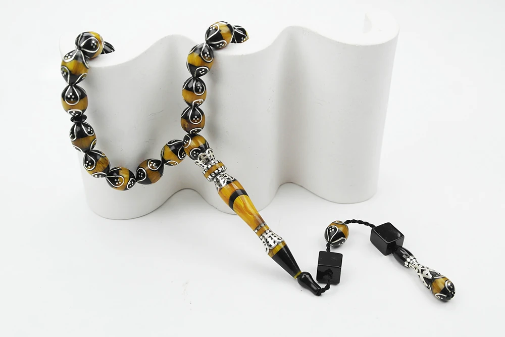 Oltu Taşı ve Galalith Beyzi Kesim Damla İşlemeli Tespih