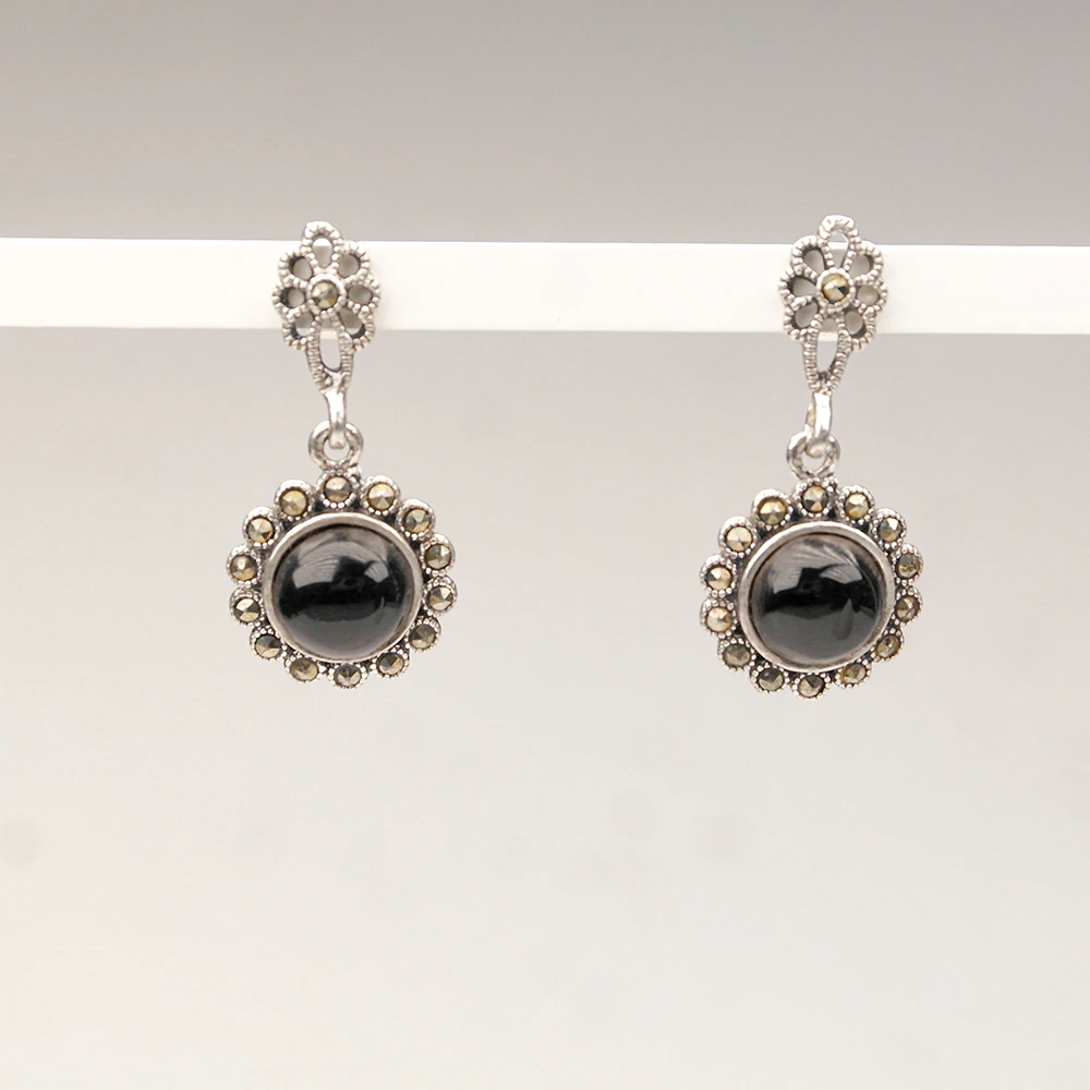 Papatya Model Oltu Taşlı Küpe