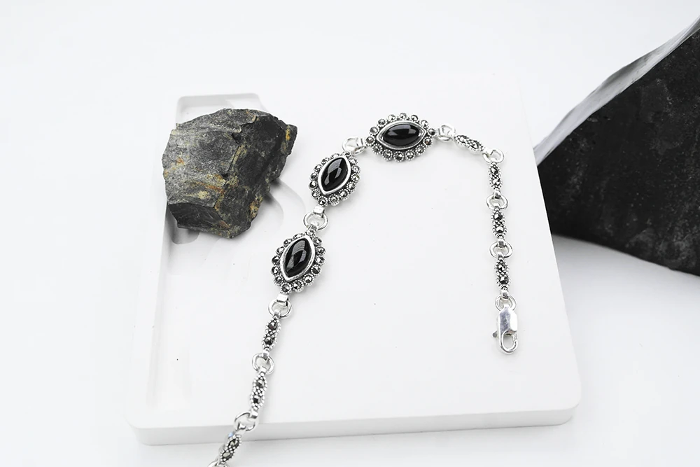 Anka 925 Ayar Oltu Taşlı Gümüş Bileklik