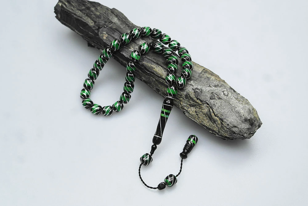 Oltu Taşı ve Yeşil Galalith Çeşmi Bülbül İşlemeli Tespih