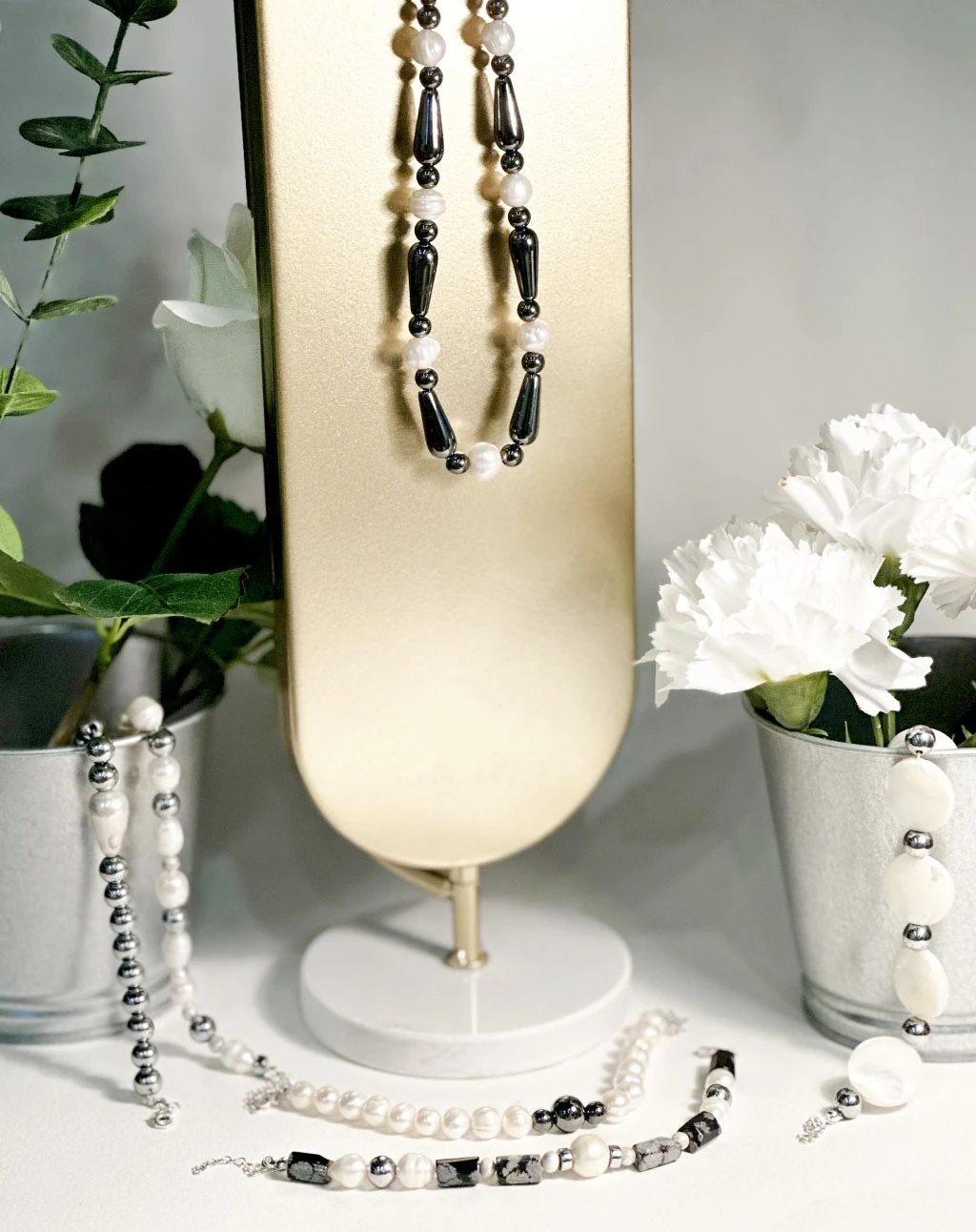 AY TANELERİ BİLEKLİK